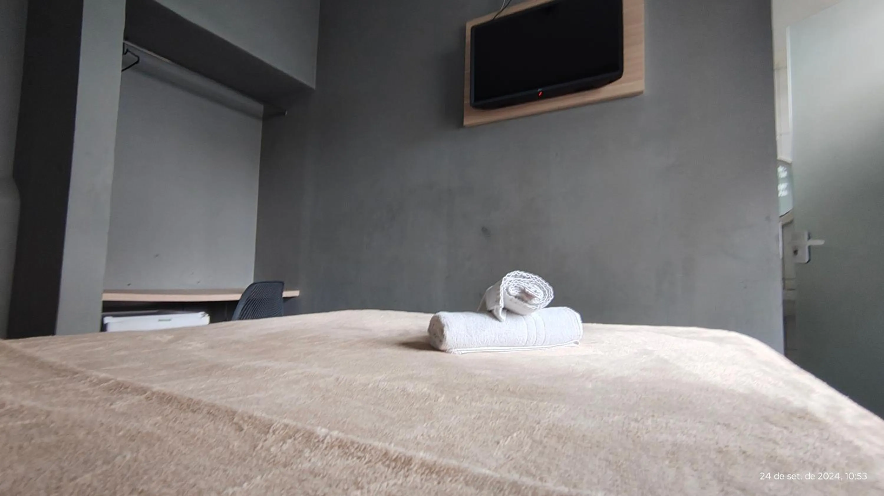 Bed in Marinus Hotel