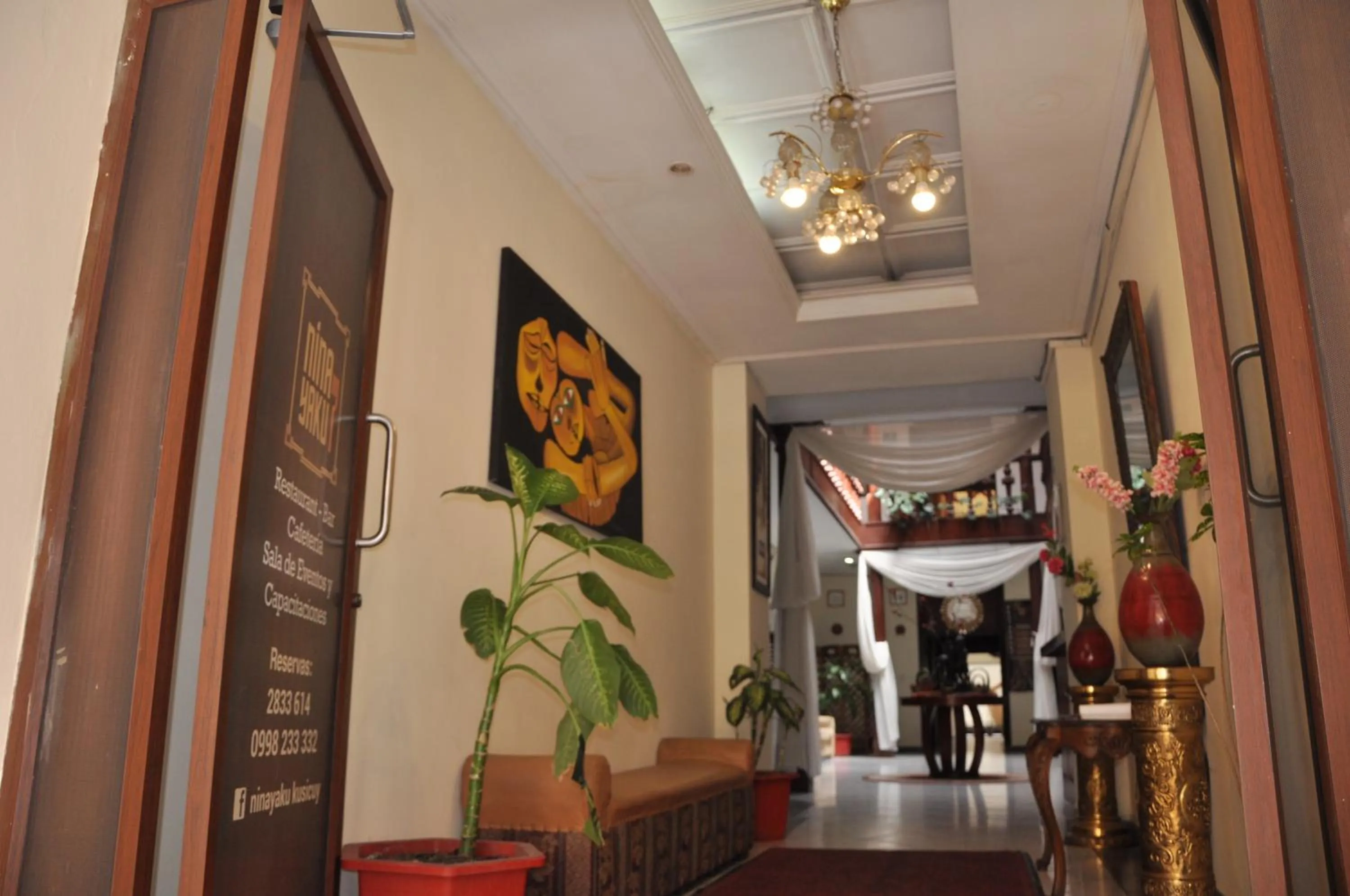 Lobby or reception in Hotel 4 Mundos