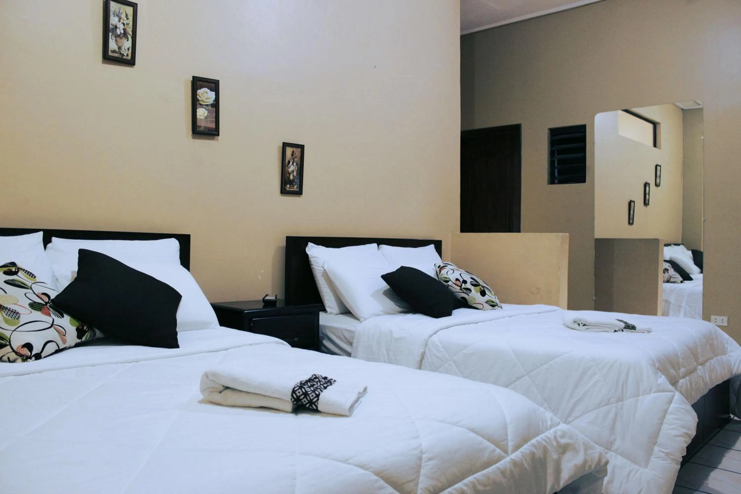 Other in Hotel 4 Mundos