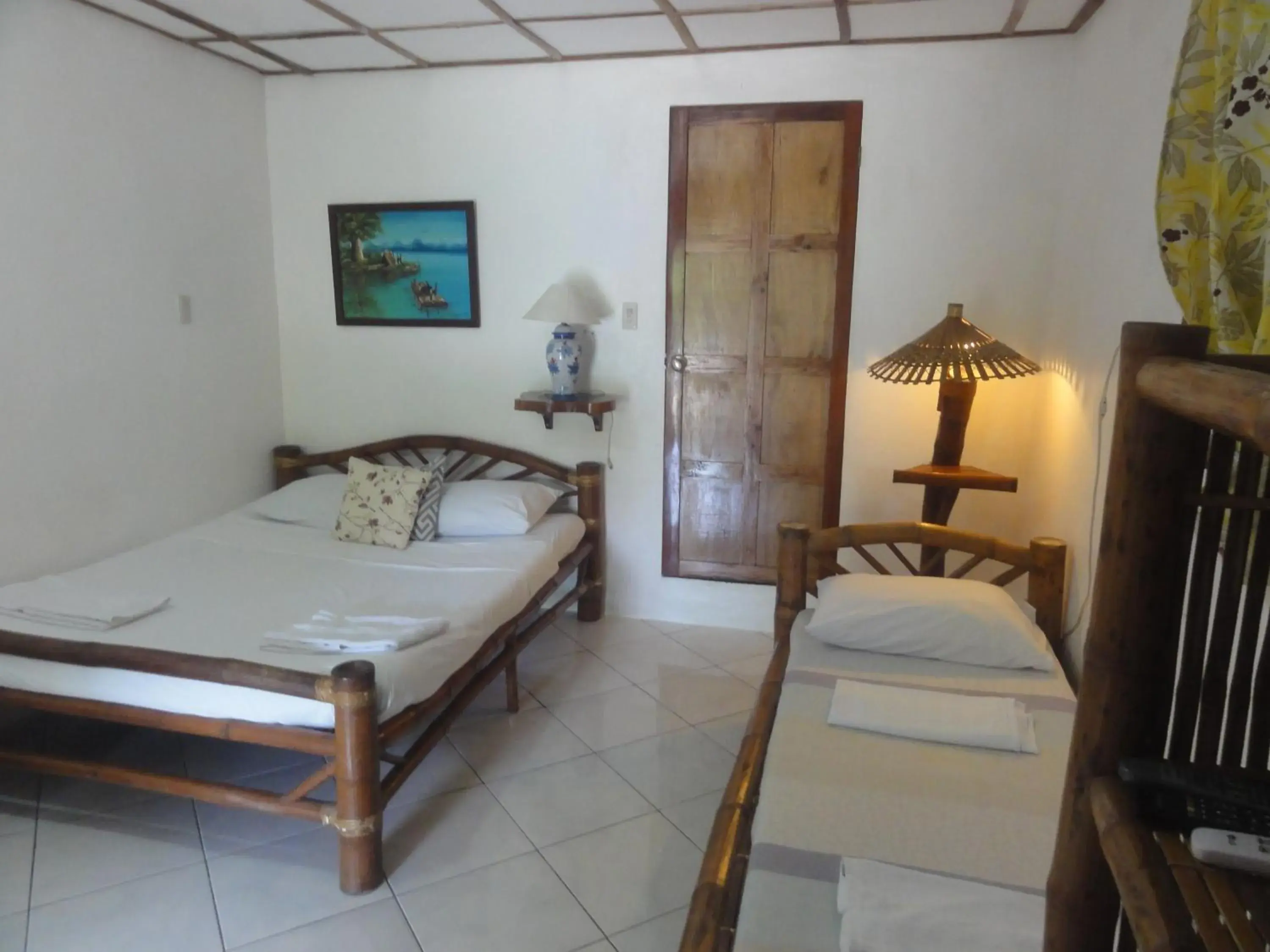 Family Room with Sea View in Sea Turtle House Moalboal Family Room with Sea View in Sea Turtle House Moalboal