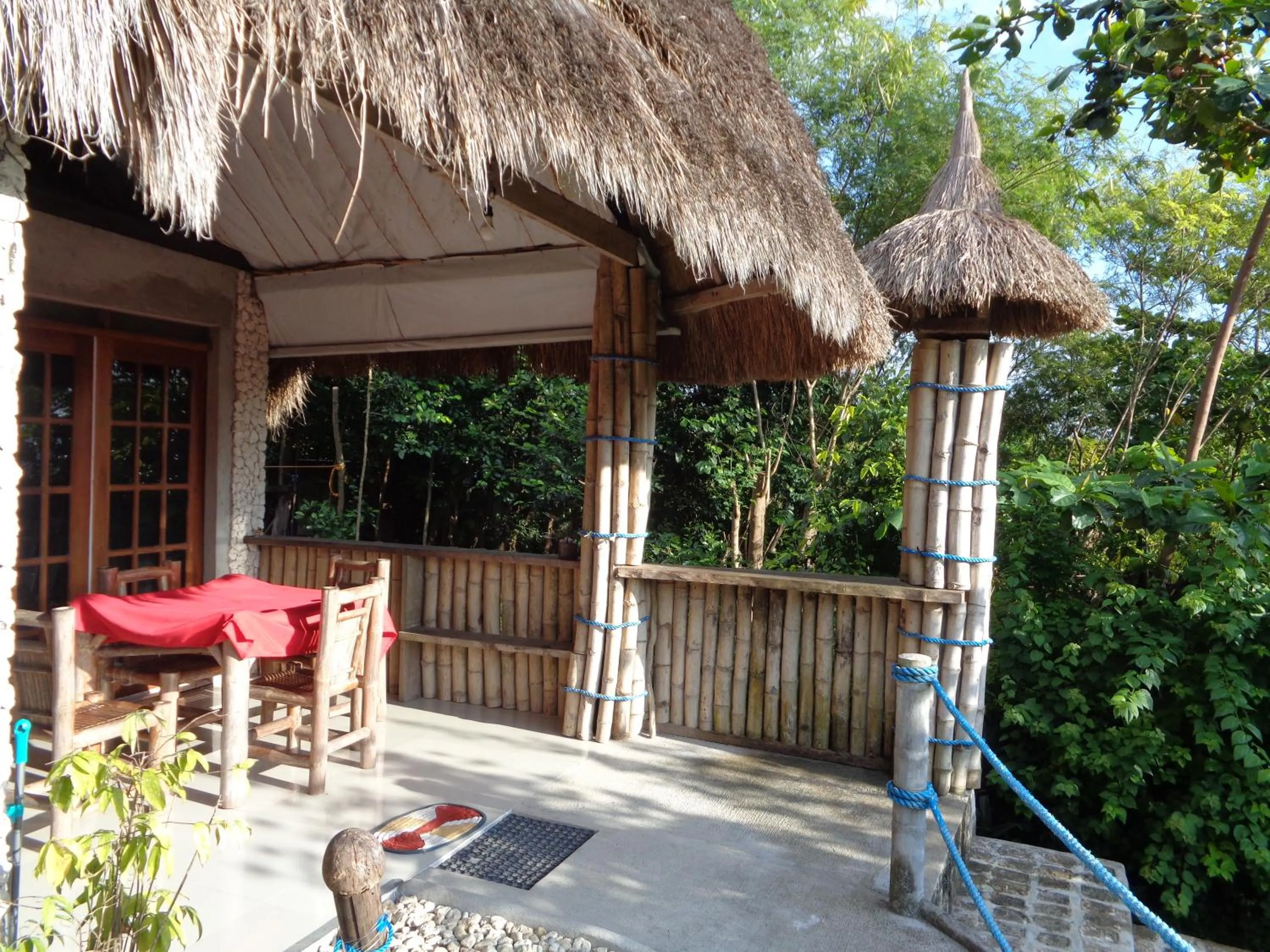 Garden in Sea Turtle House Moalboal