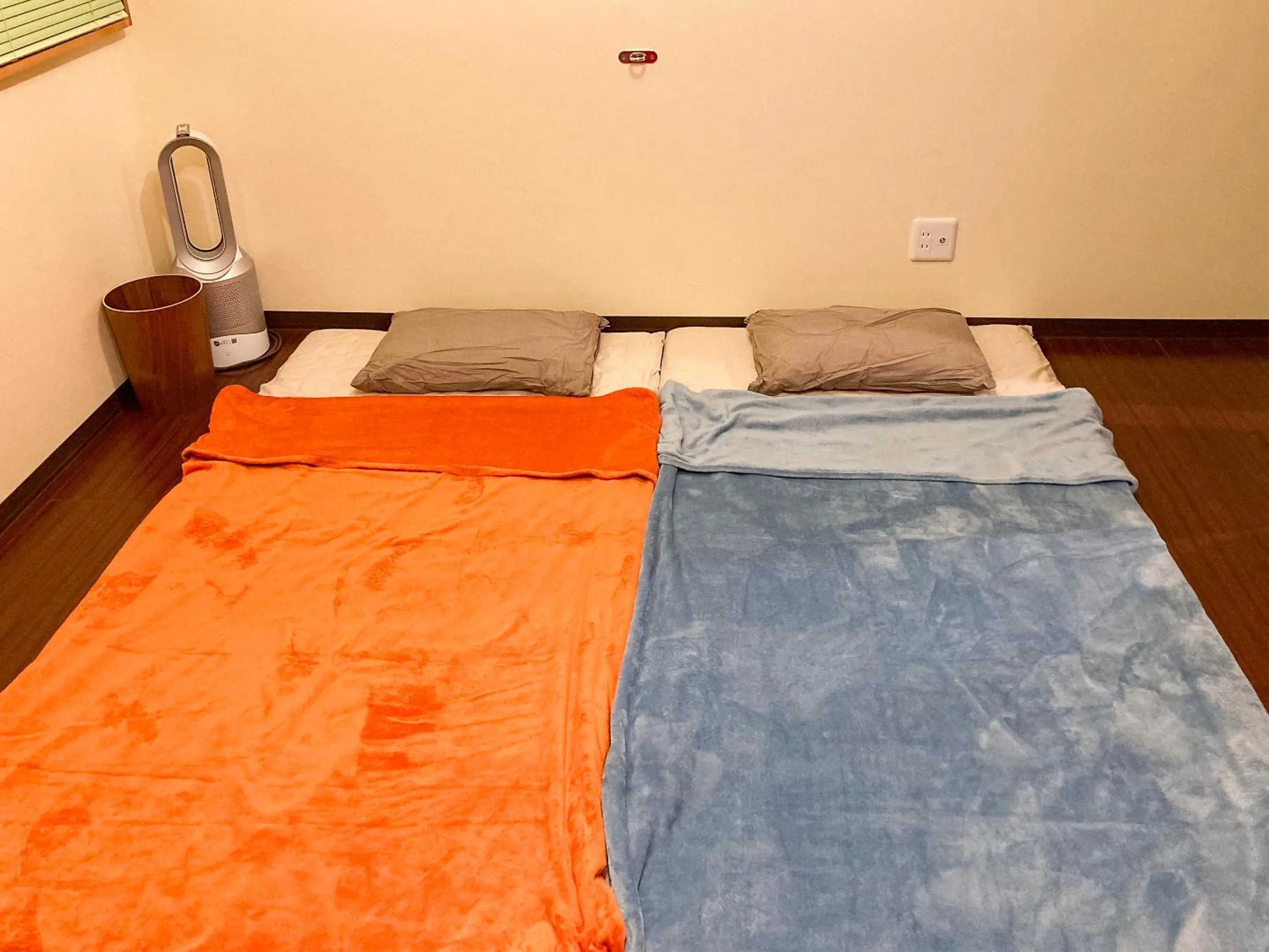 Photo of the whole room, Bed in 天弓イン