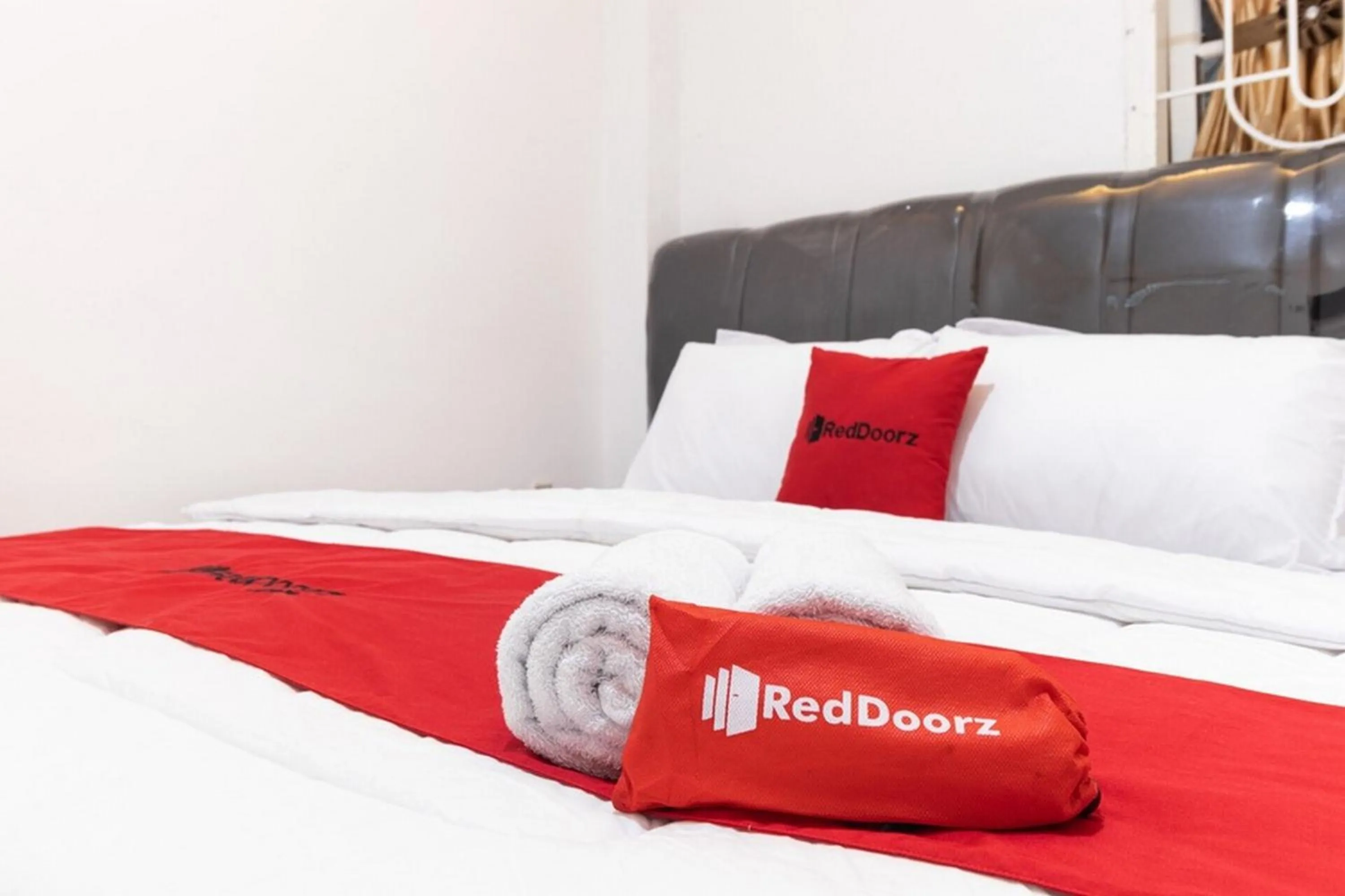Bed in Reddoorz @ Medan Johor