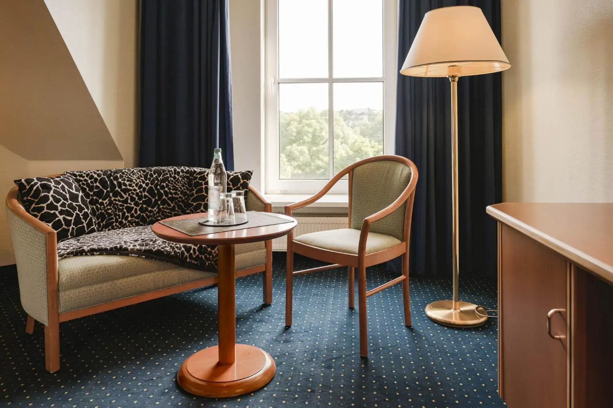 Photo of the whole room in Sunderland Hotel Photo of the whole room in Sunderland Hotel