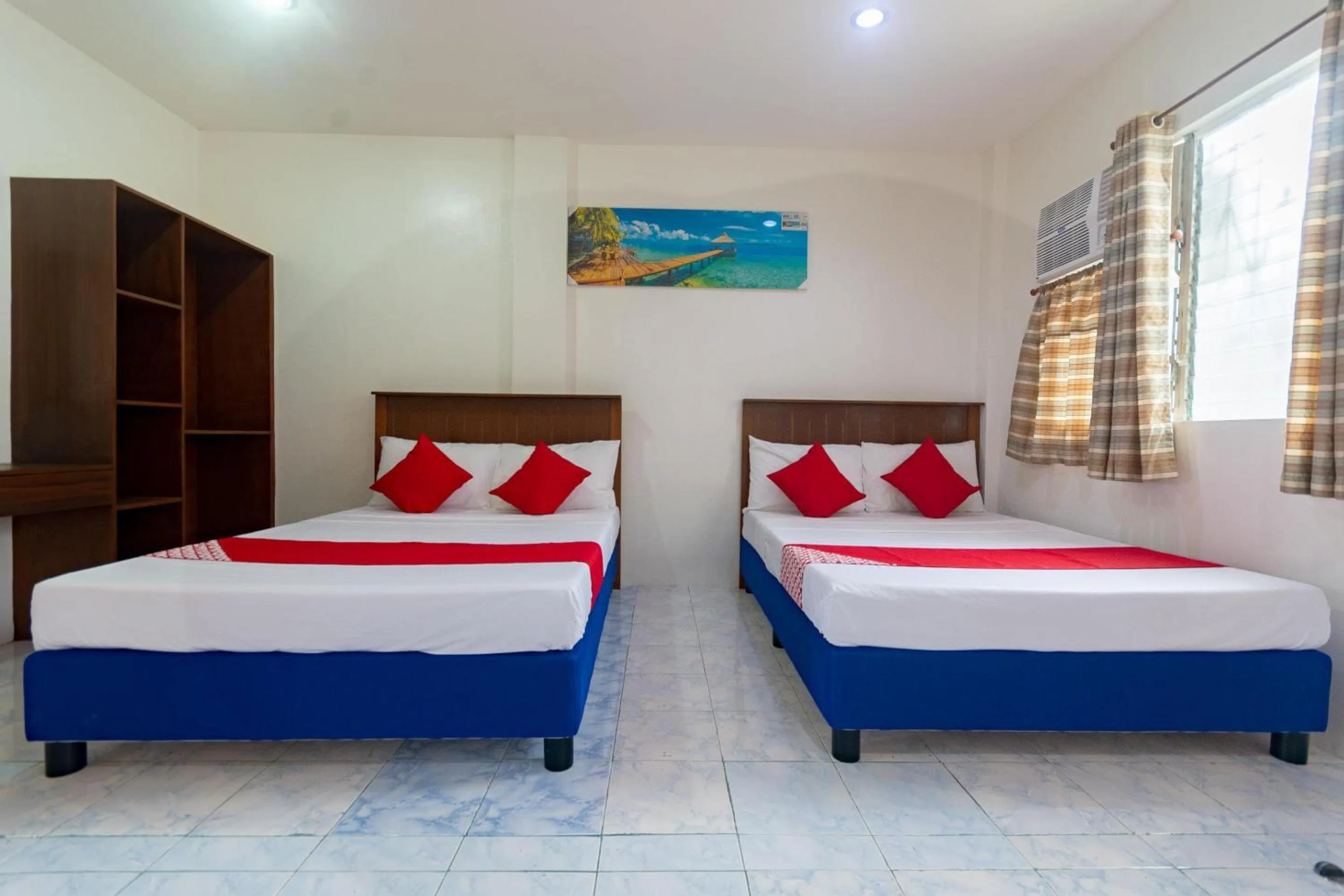 Bedroom, Bed in 3j's And K Apartment