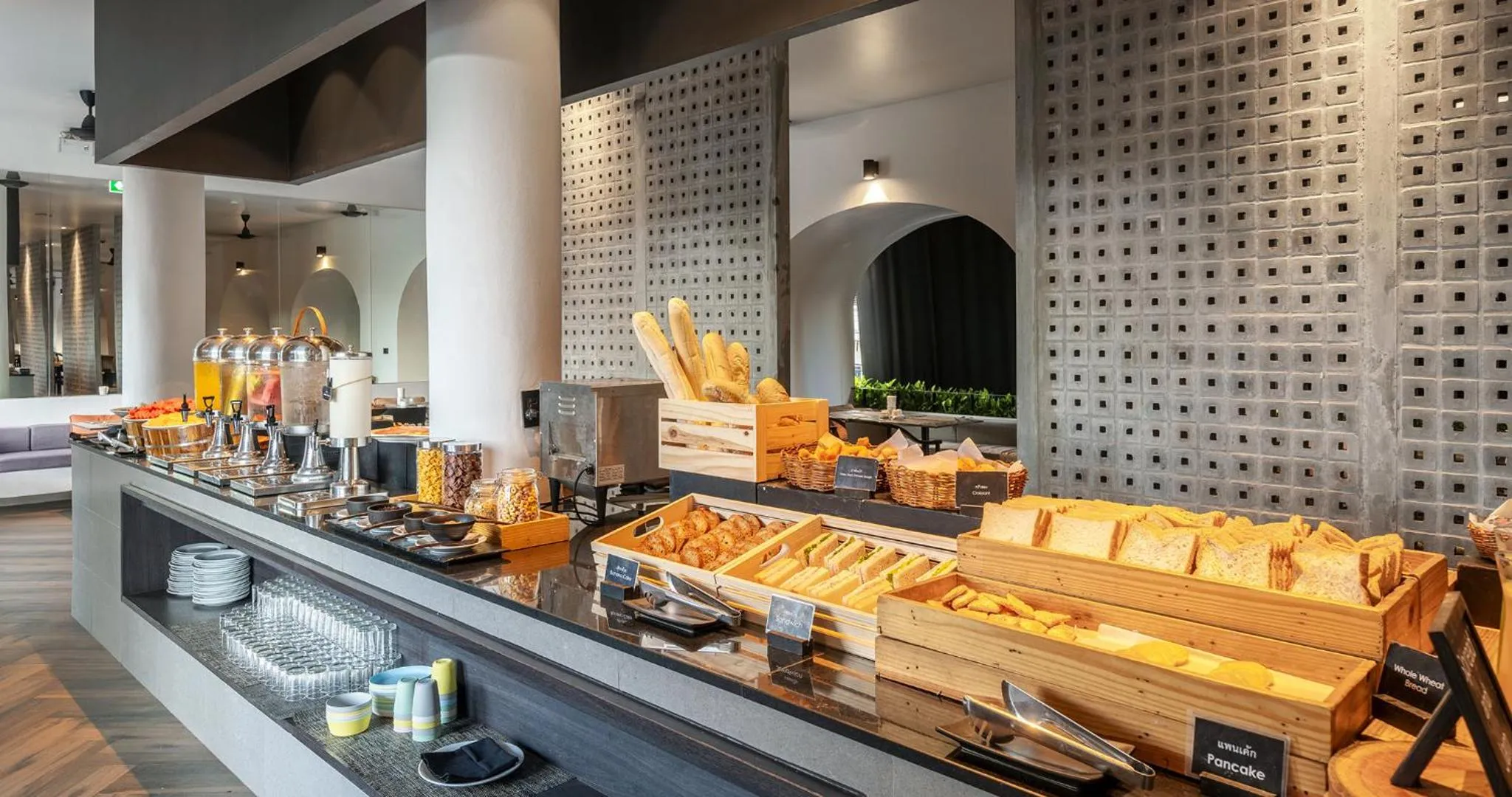 Breakfast in The Splash Koh Chang