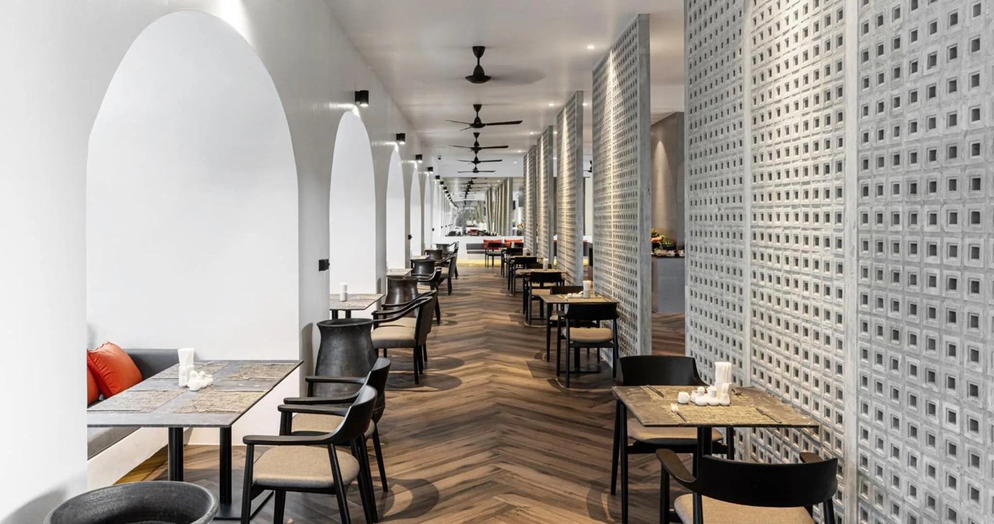 Restaurant/places to eat in The Splash Koh Chang