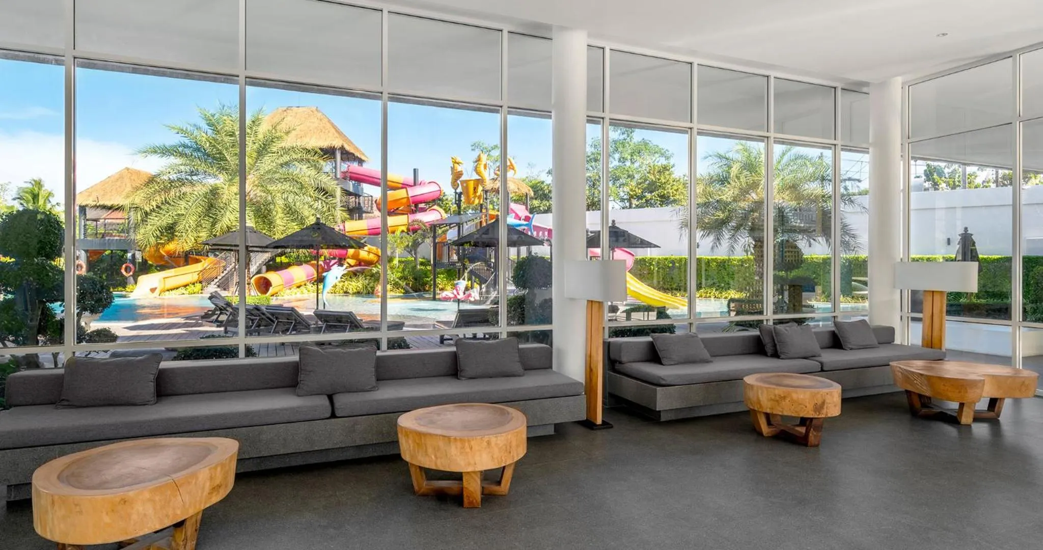 Lobby or reception in The Splash Koh Chang