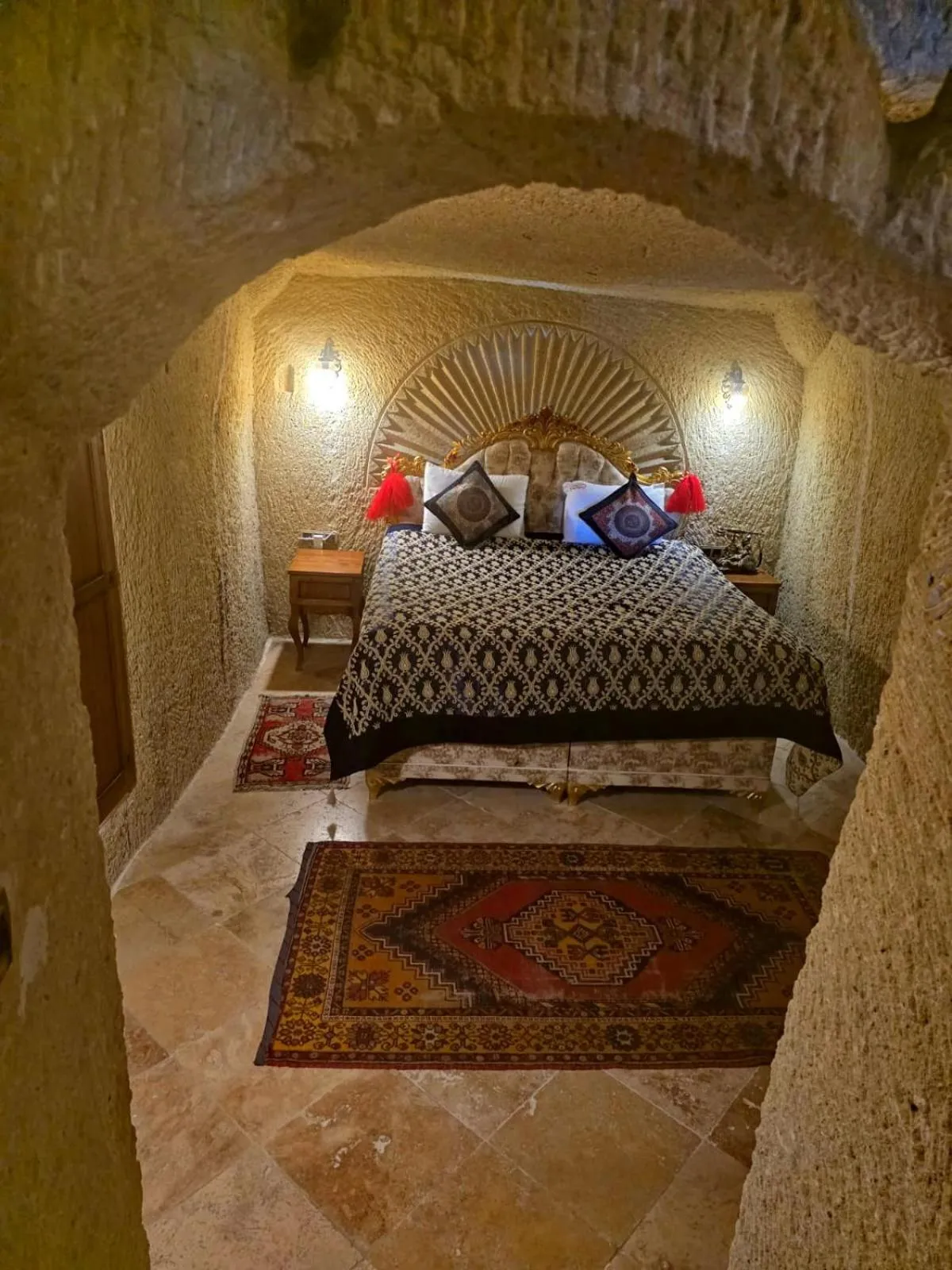 Bed in Antique House Cappadocia