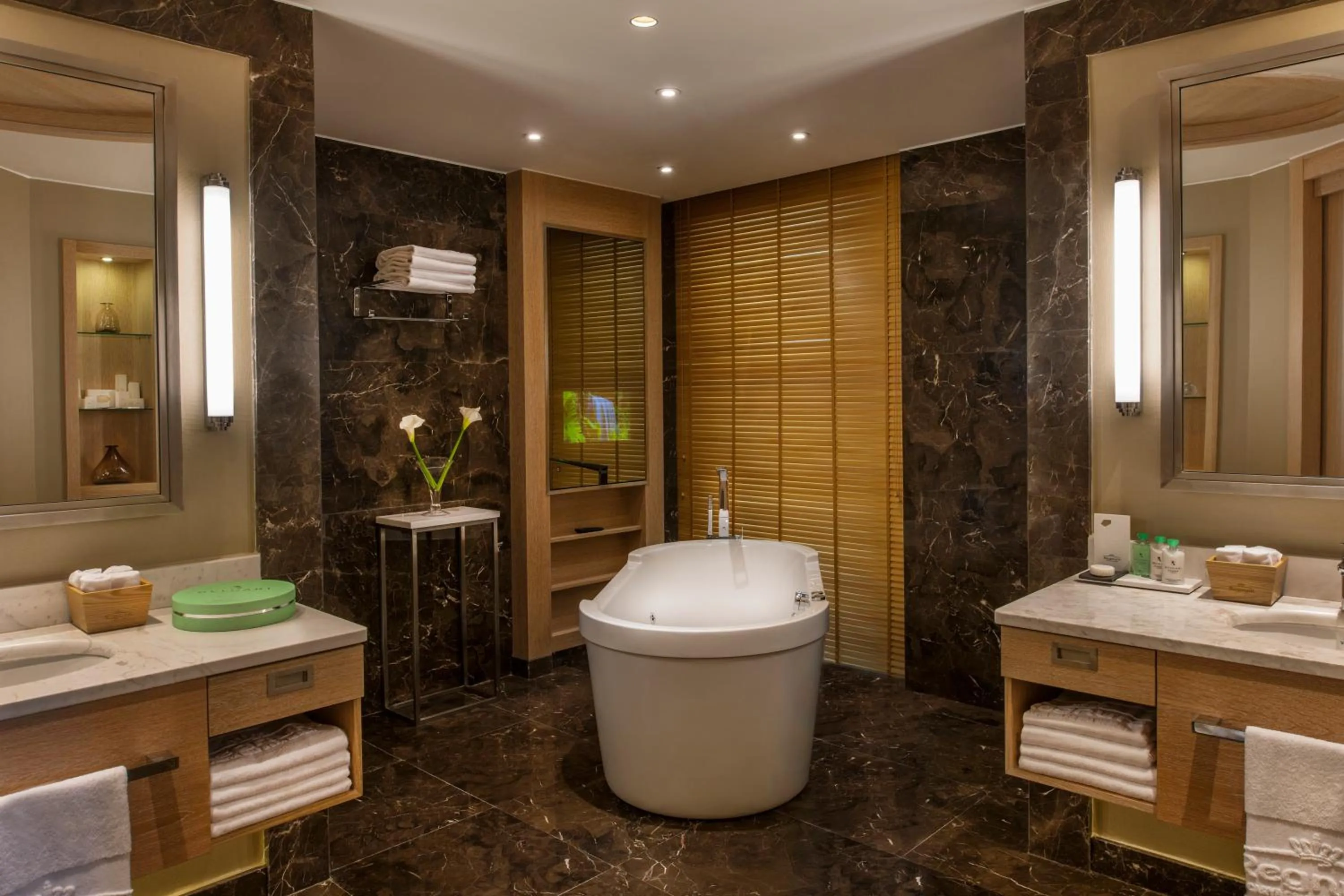 Bathroom in Regnum Carya