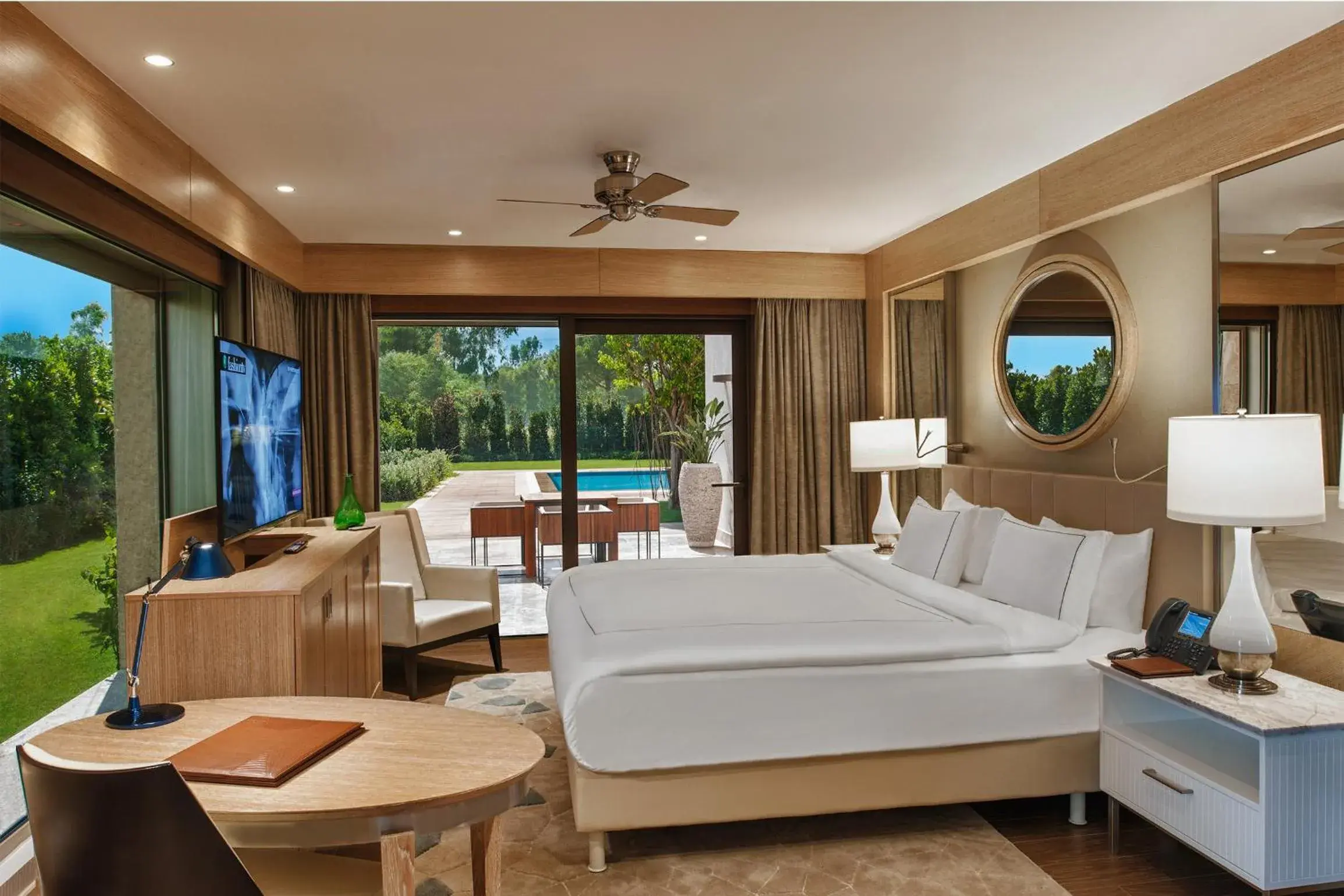 Bedroom in Regnum Carya Bedroom in Regnum Carya