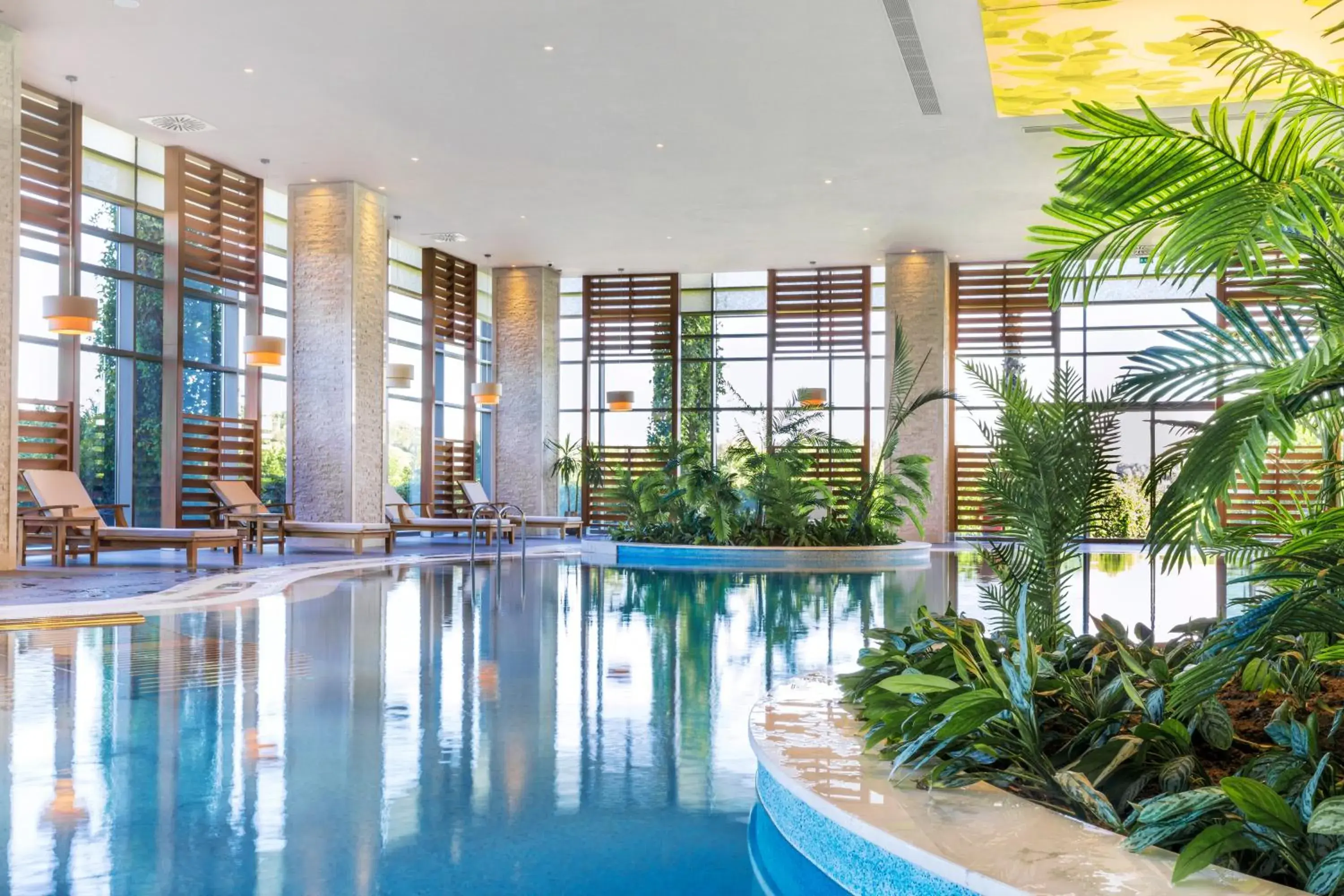 Swimming pool in Regnum Carya Swimming pool in Regnum Carya