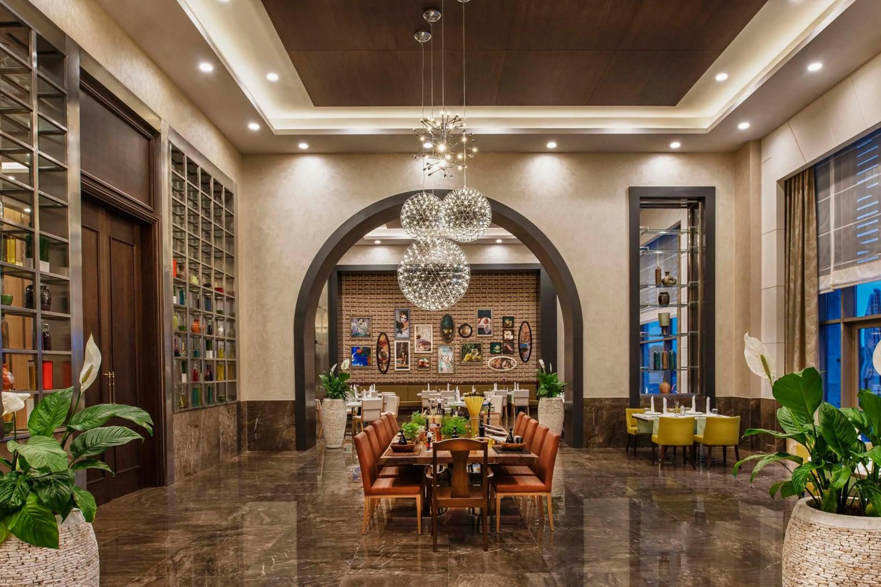 Restaurant/places to eat in Regnum Carya