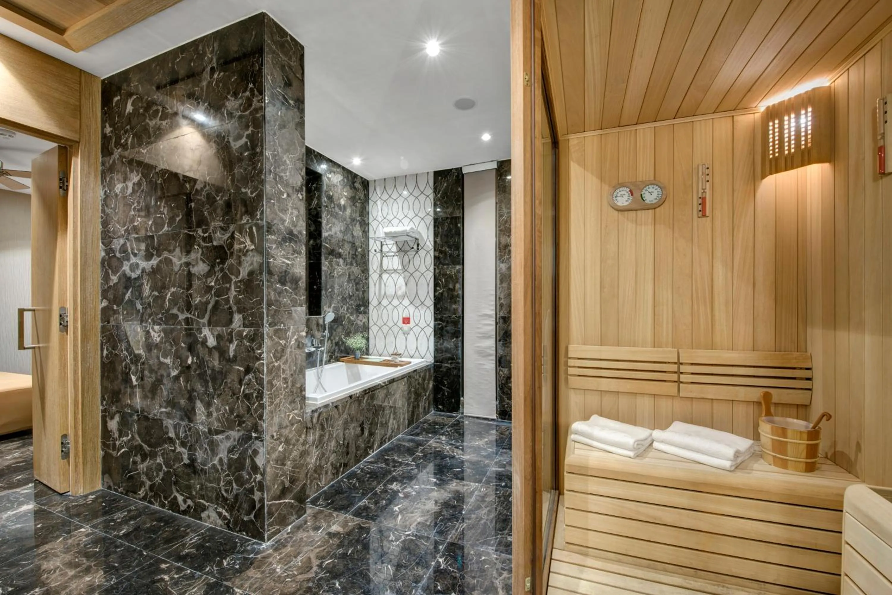 Sauna in Regnum Carya