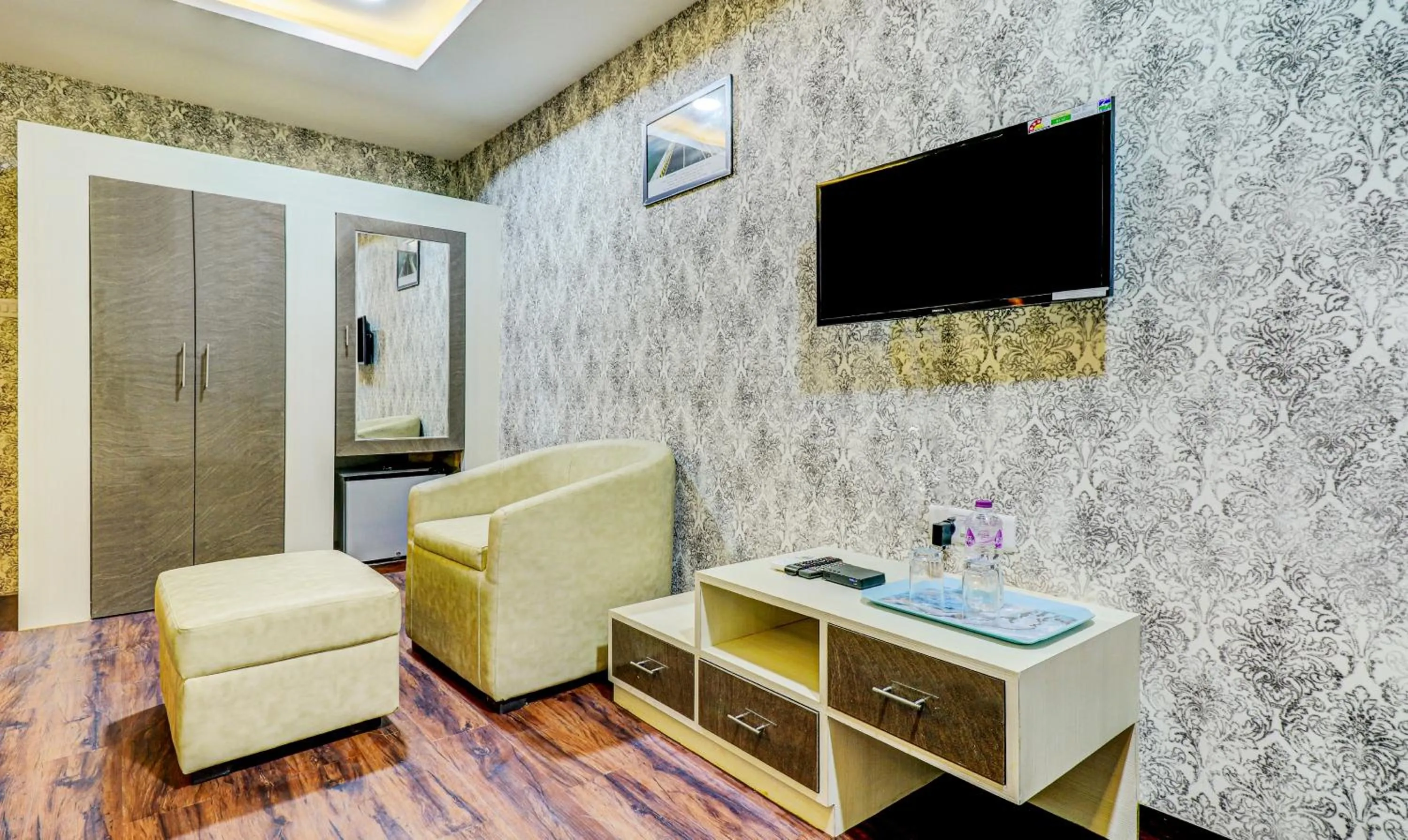 Seating area in Itsy Hotels Aasma Luxury Villa