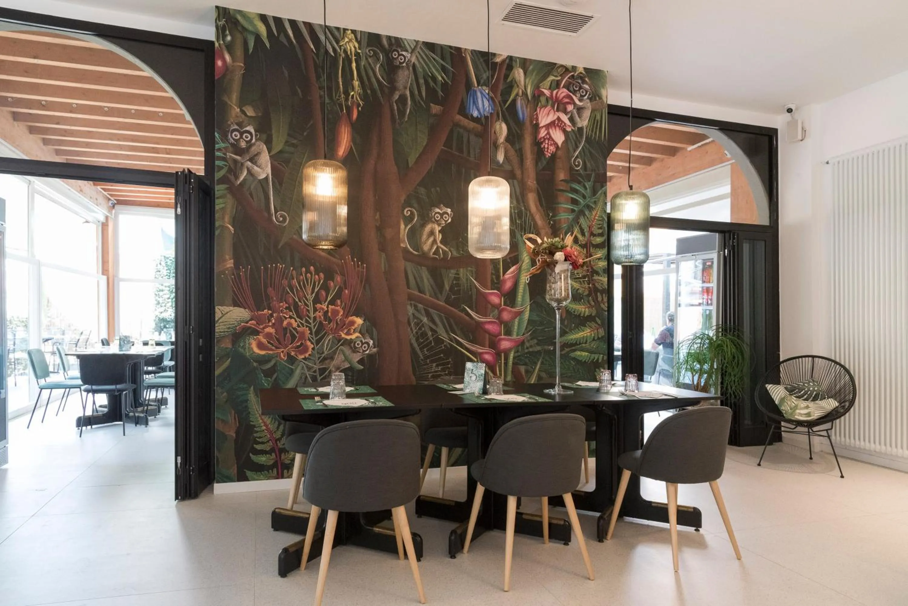 Restaurant/places to eat in ALBERGO 900Strati