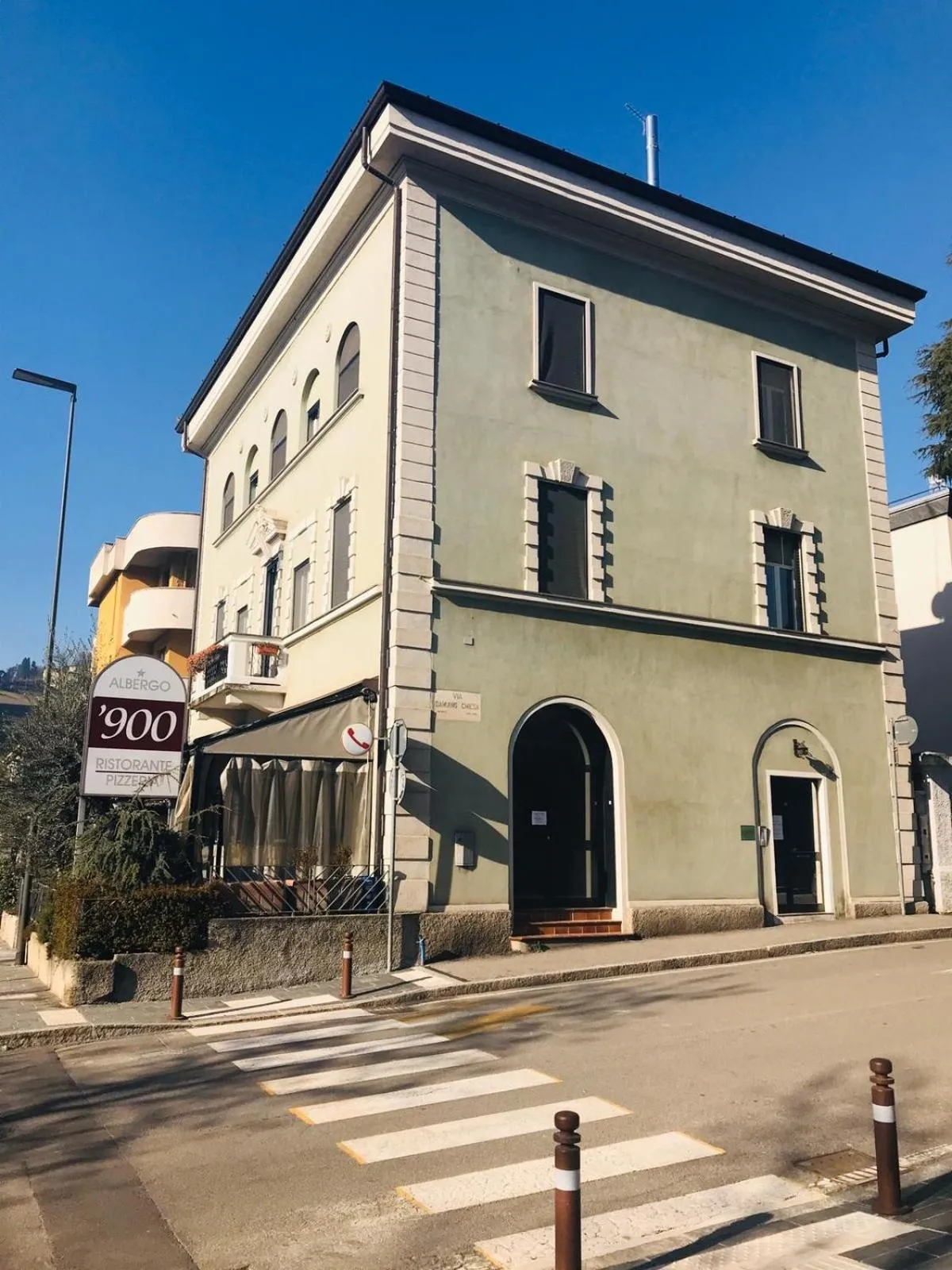 ALBERGO 900Strati