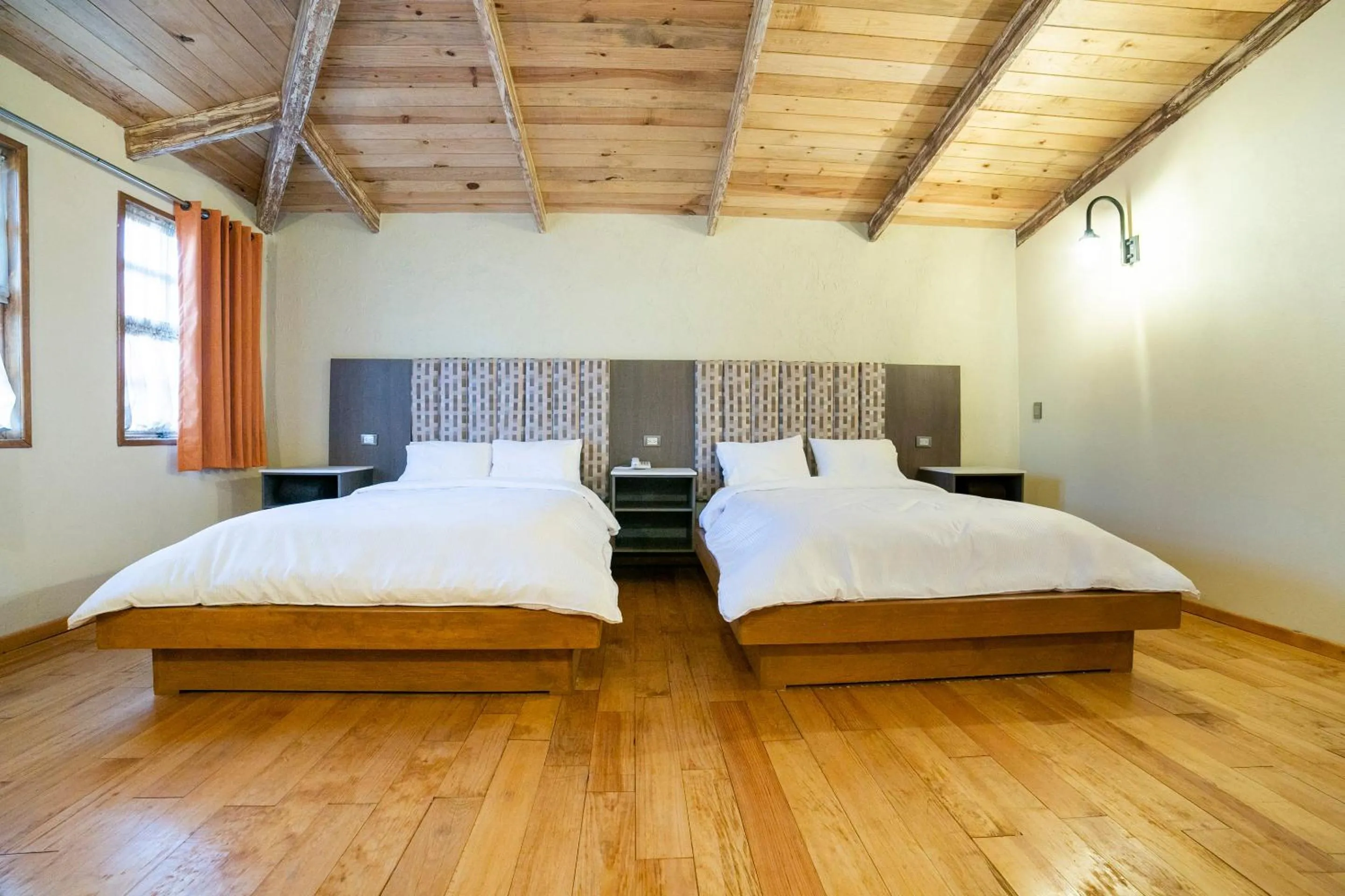 Bedroom in Capital O Collection O Casona De Minas Mineral del Monte