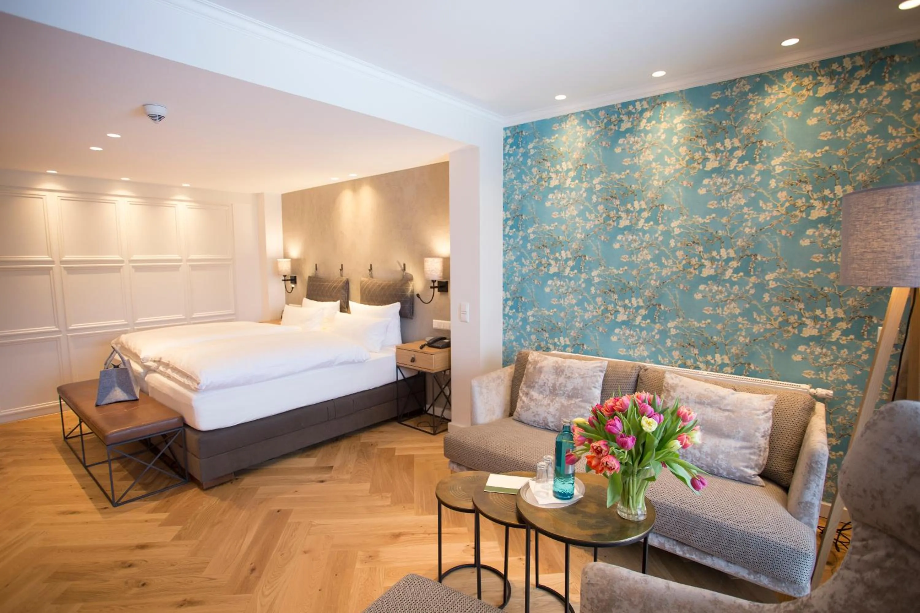 Photo of the whole room, Bed in Hotel Jagdhaus Wiese