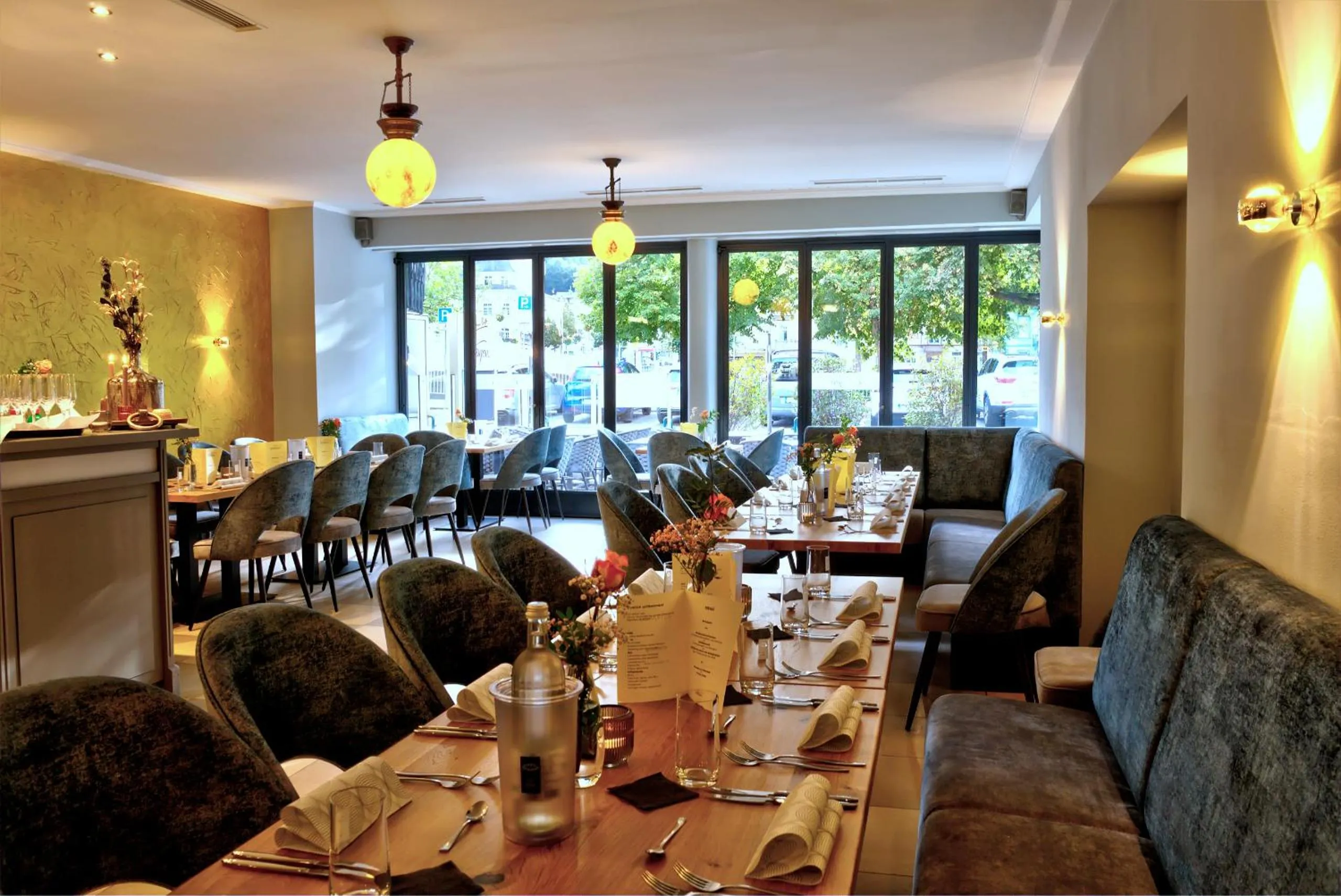 Restaurant/places to eat in Bad Emser Hof