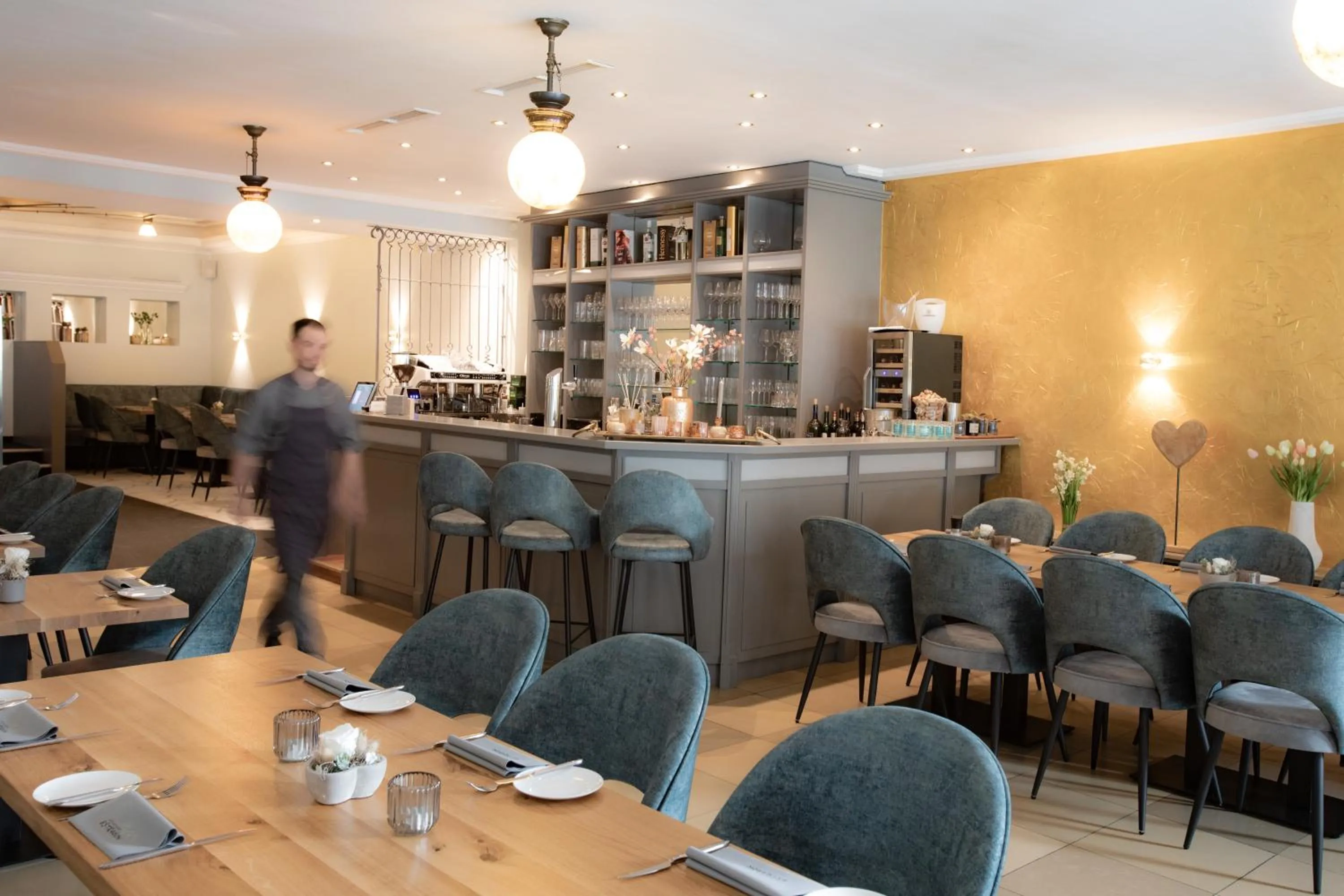 Restaurant/places to eat in Bad Emser Hof