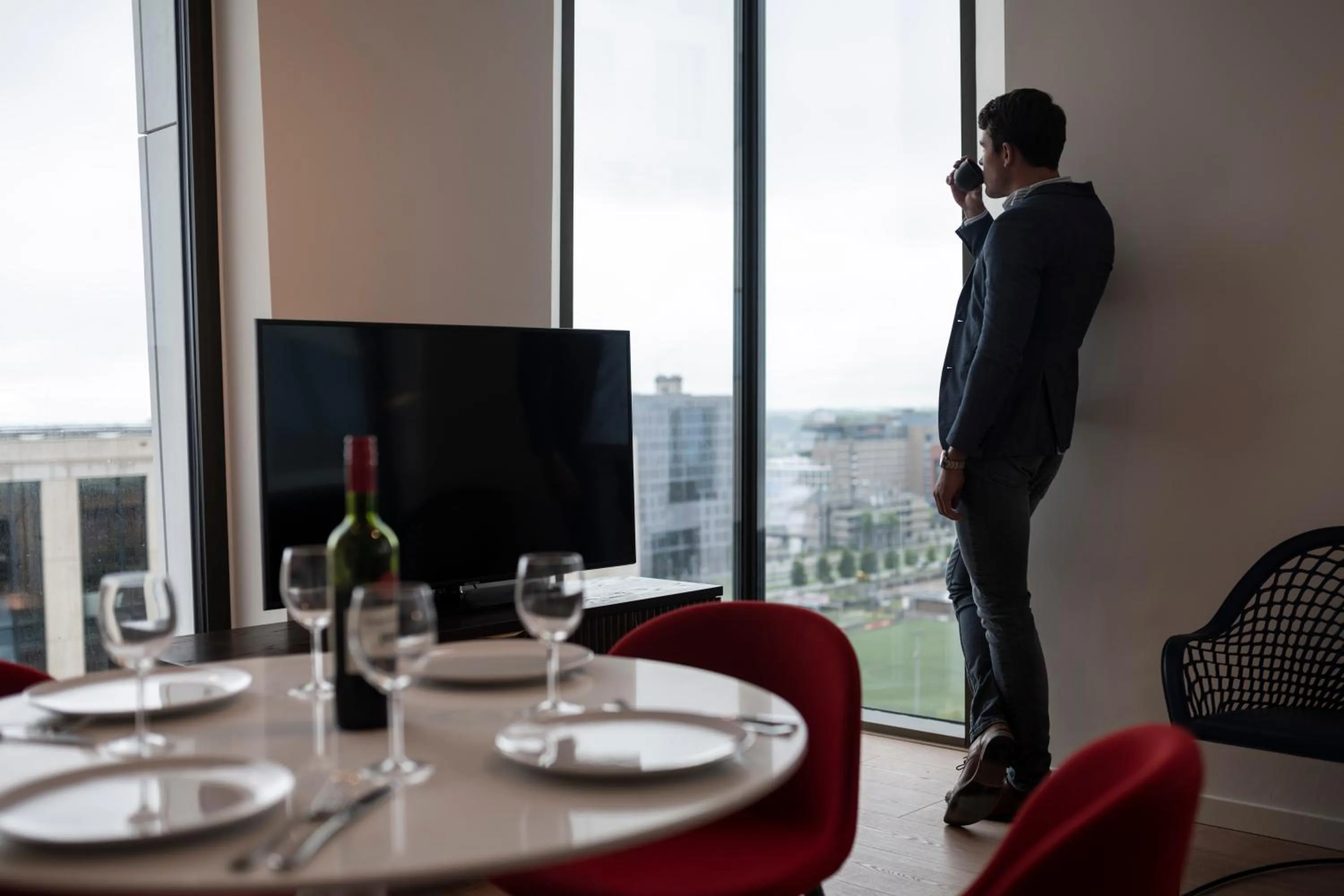 Guests in PREMIER SUITES Amsterdam