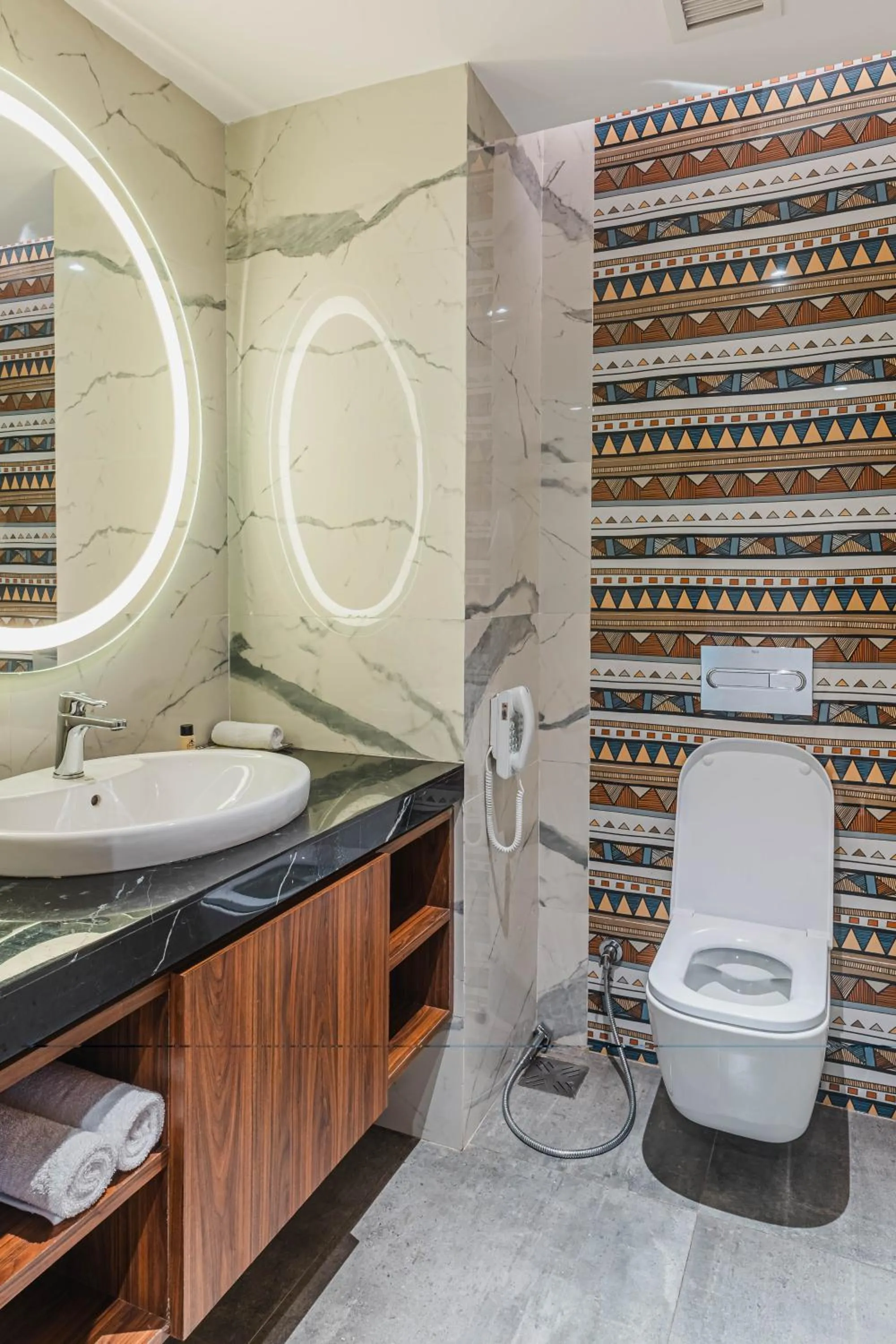 Shower in Emara Ole-Sereni