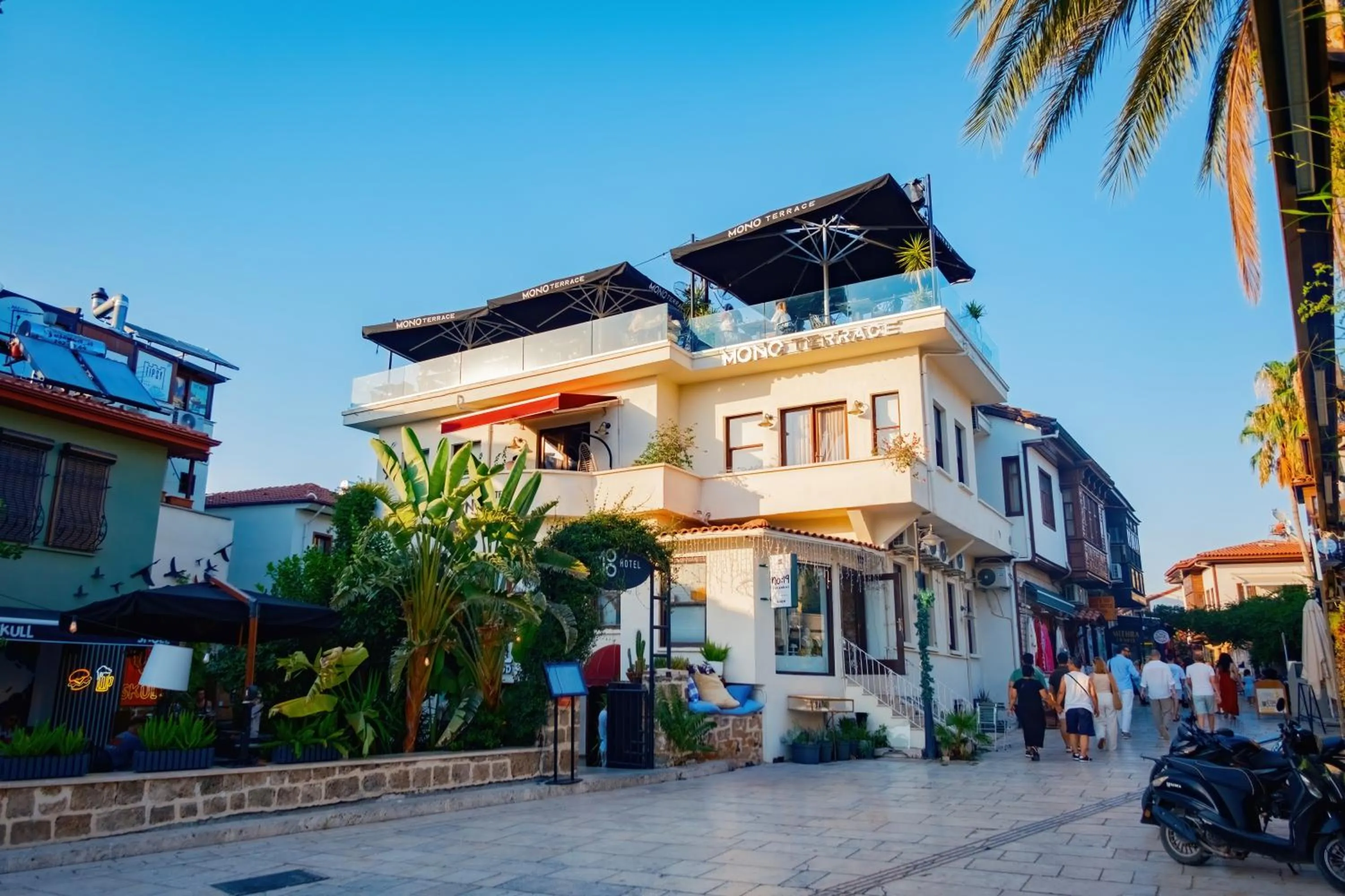 Property building in Mono Hotel