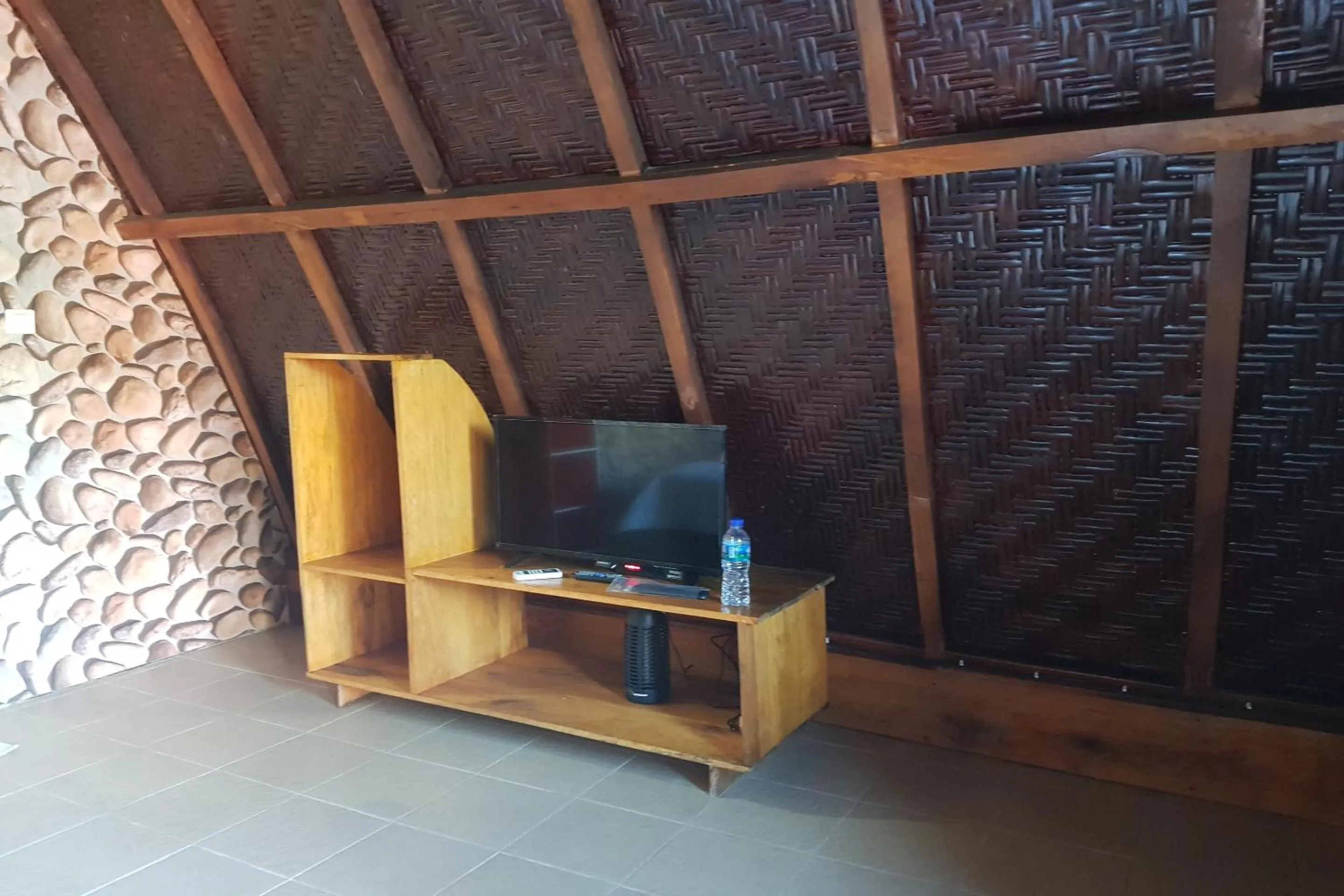 Bedroom in Villa Alam Flores Komodo Labuan Bajo Mitra RedDoorz