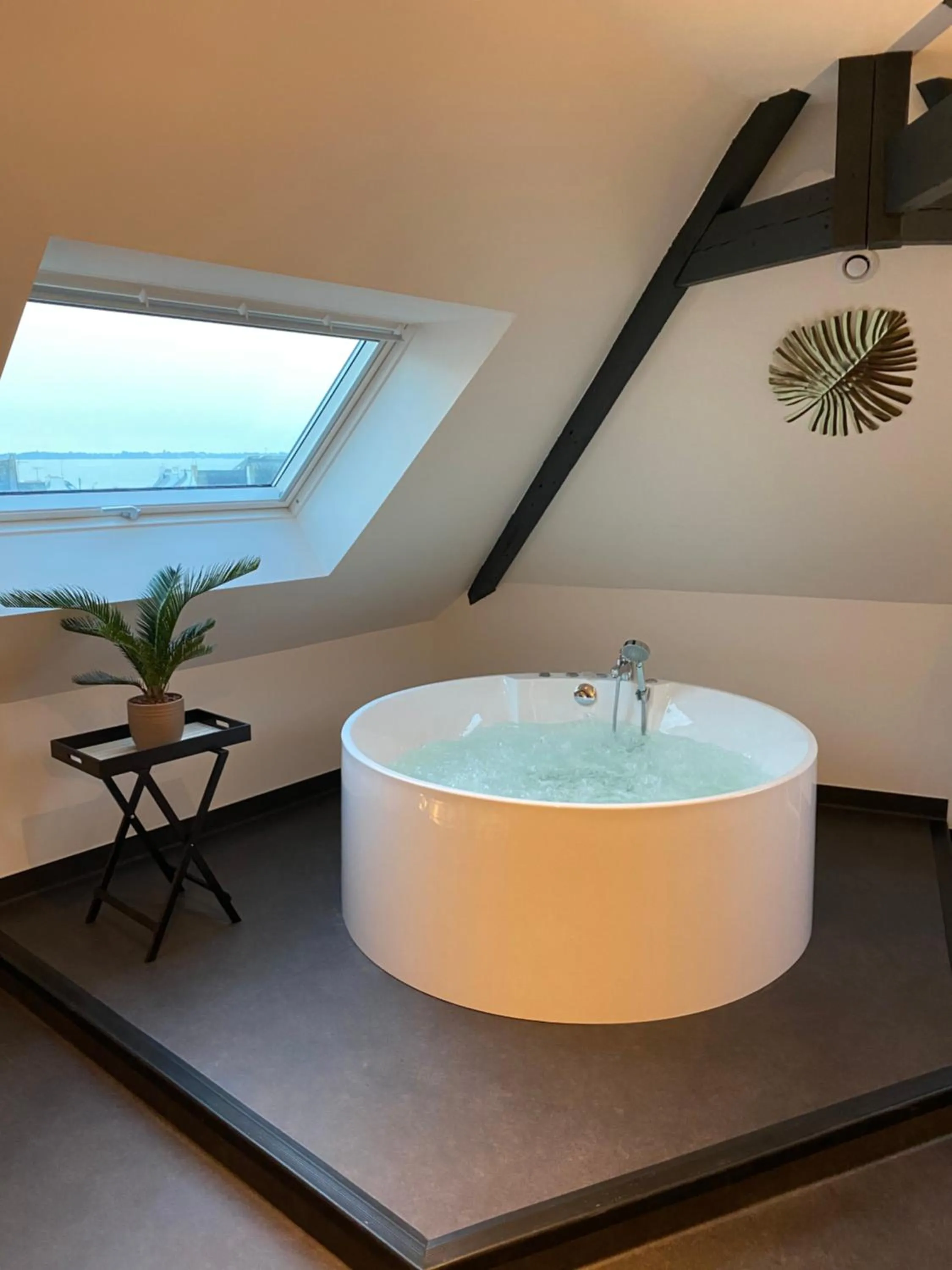 Hot Tub in Les Suites de Bougainville