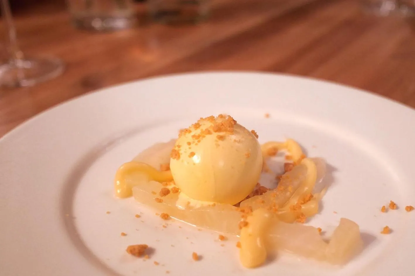 Restaurant/places to eat in Hotel Grader