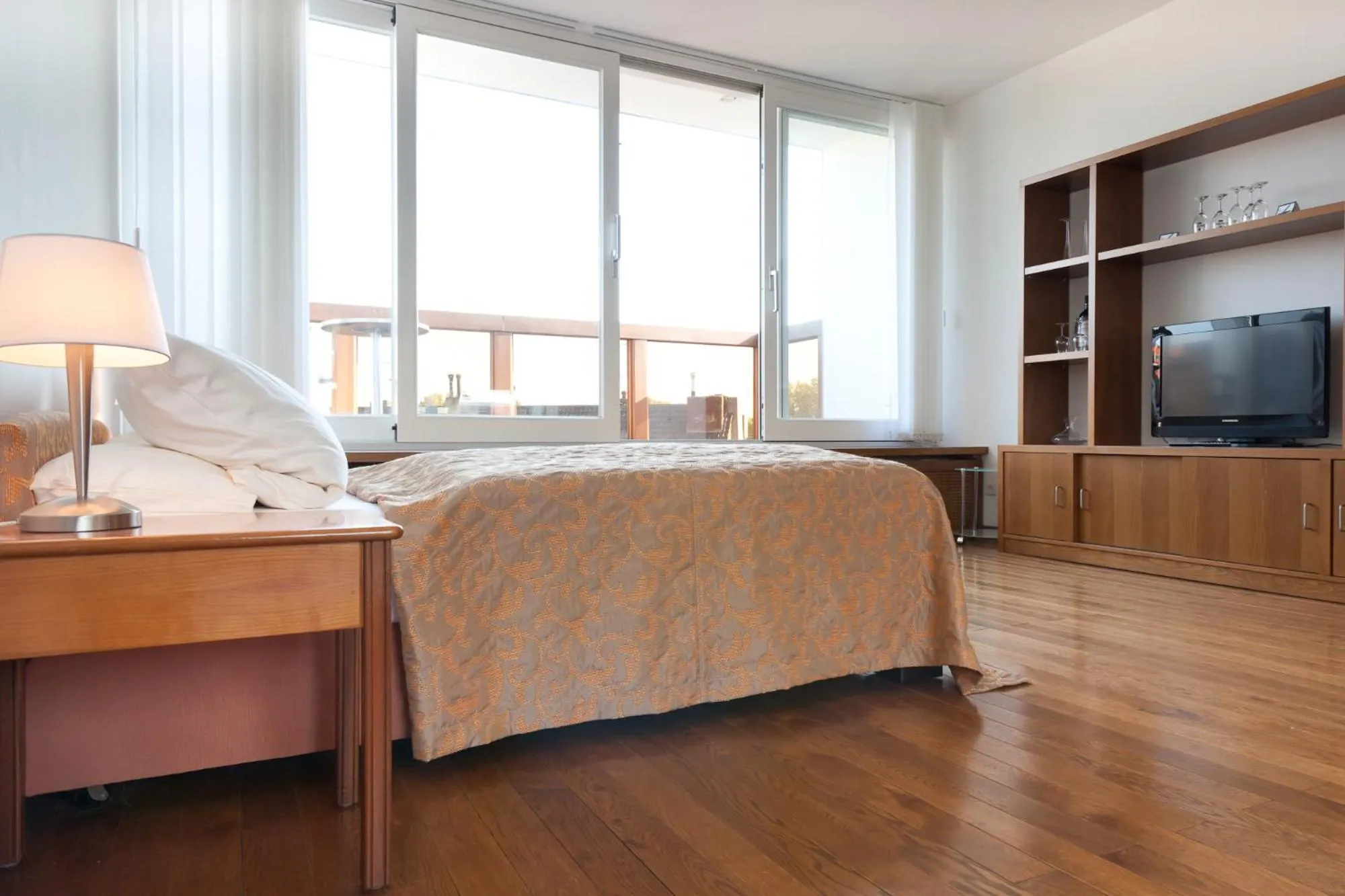 Photo of the whole room, Bed in Hotel Rubin