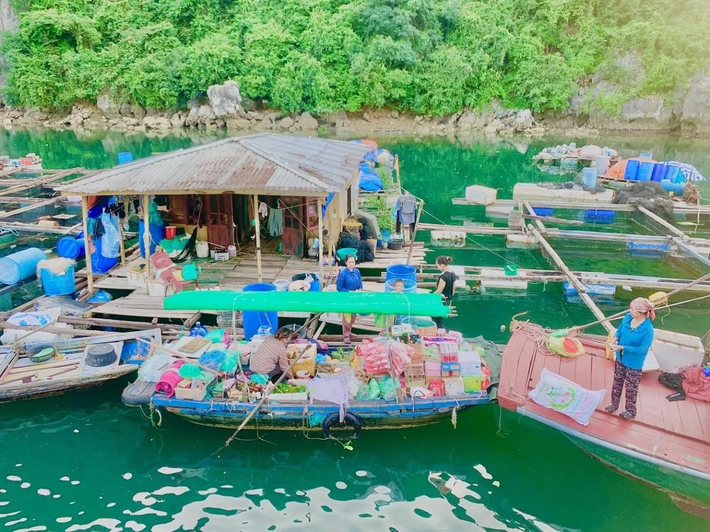 People in Lan Homestay