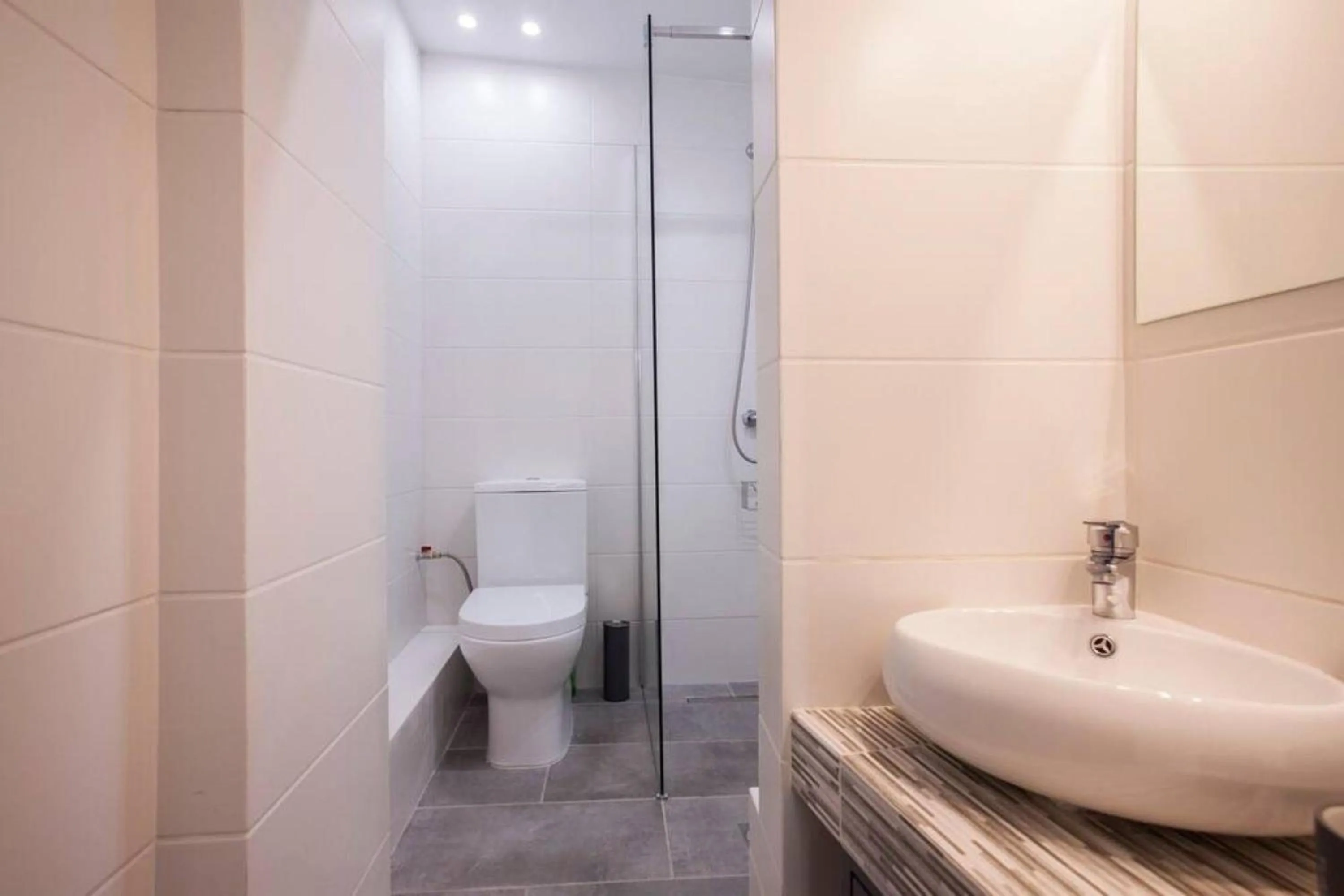 Exclusive New Modern Apartment at Syntagma Square