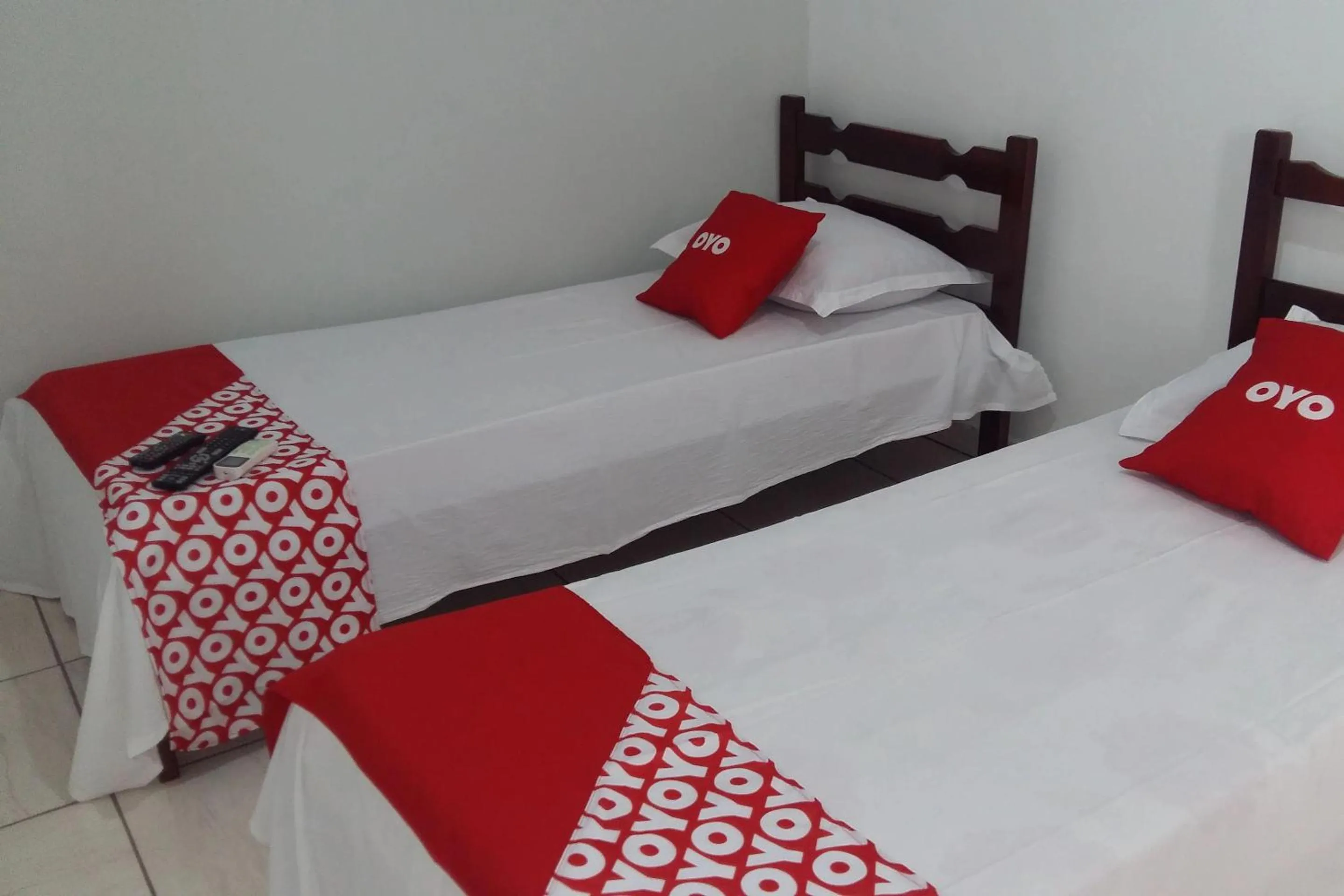 Bedroom, Bed in OYO Pousada Paraná, Cuiabá