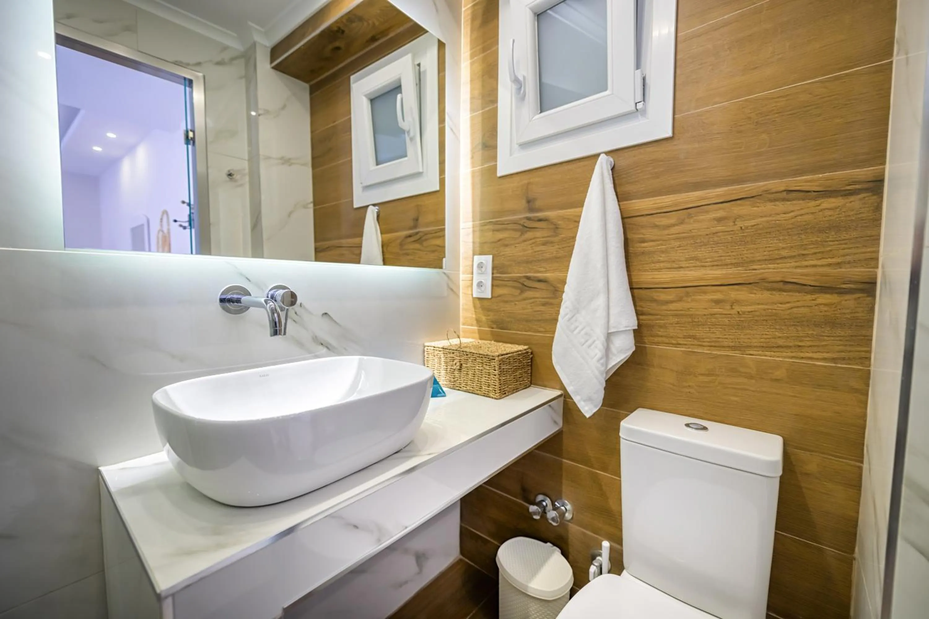 Bathroom in KORINA APART HOTEL KAVOS