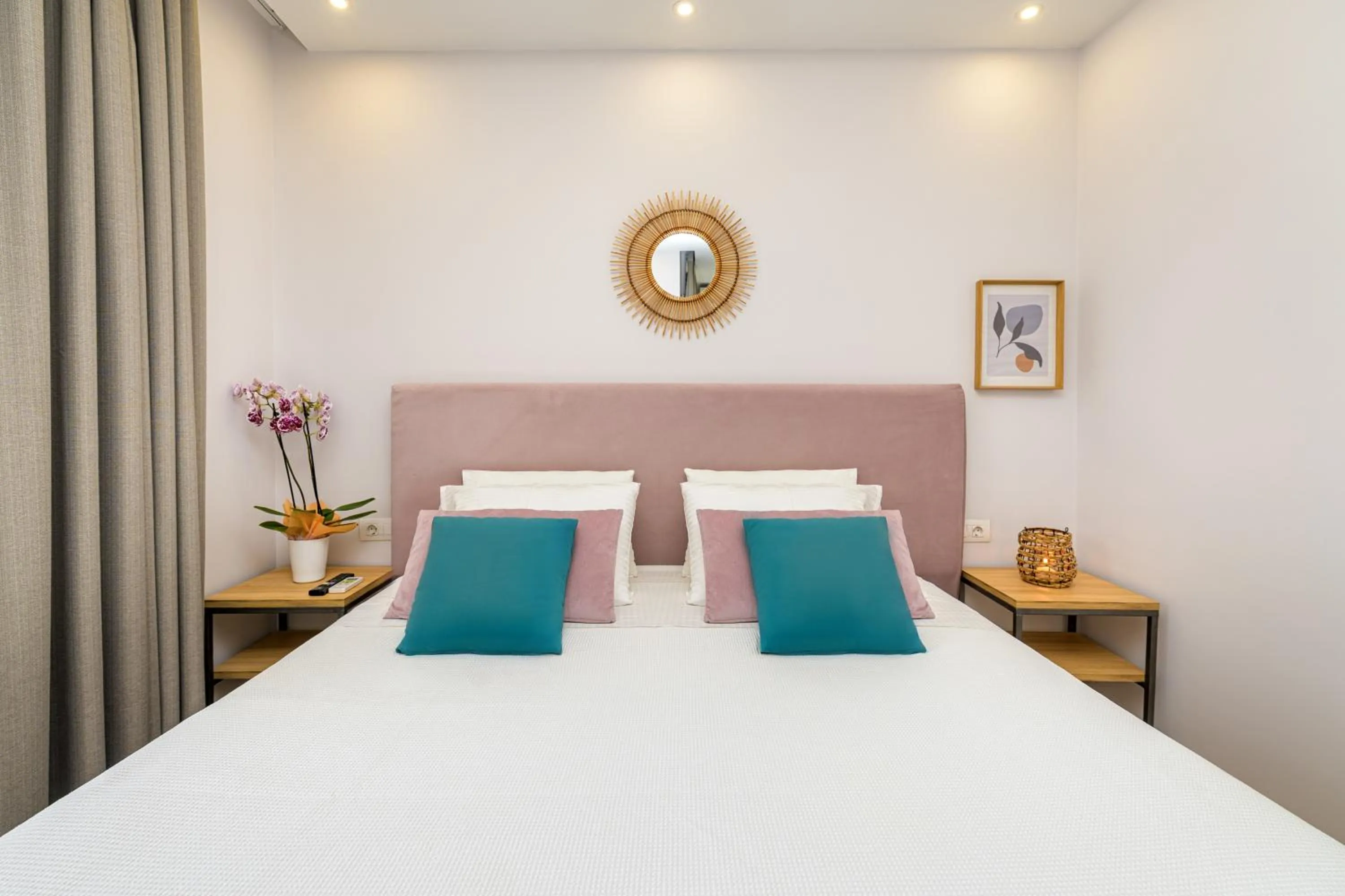 Bed in KORINA APART HOTEL KAVOS