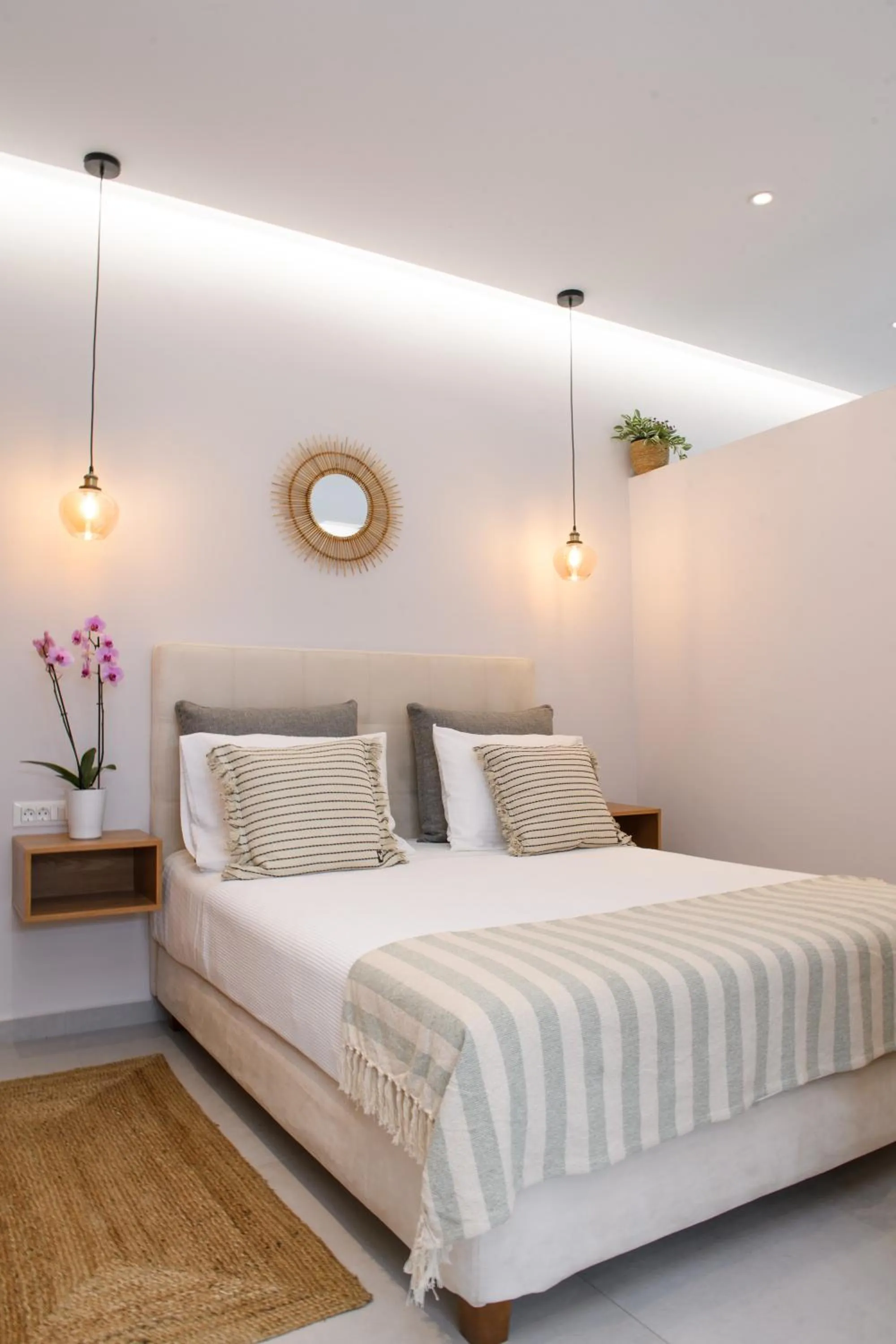 Bed in KORINA APART HOTEL KAVOS