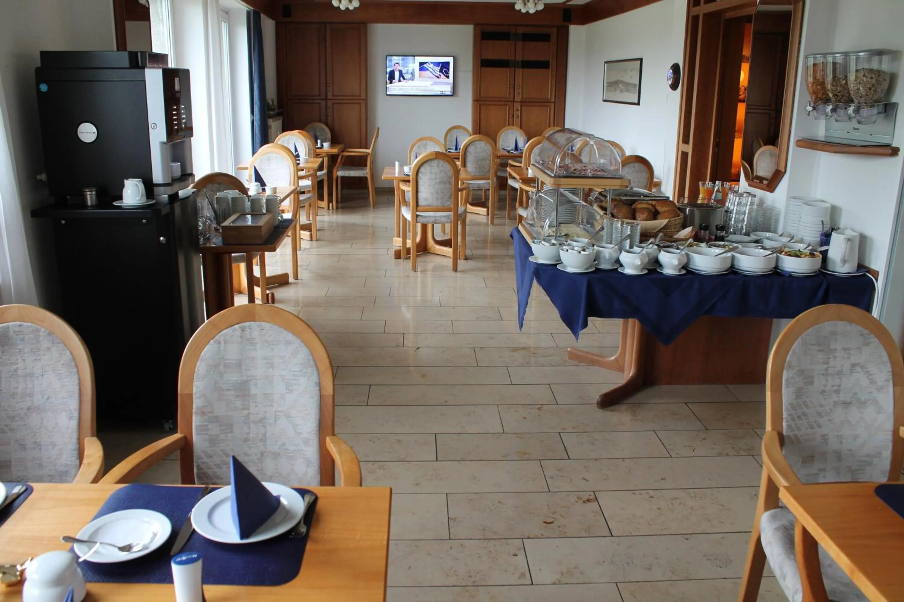 Buffet breakfast in Hotel Windthorst