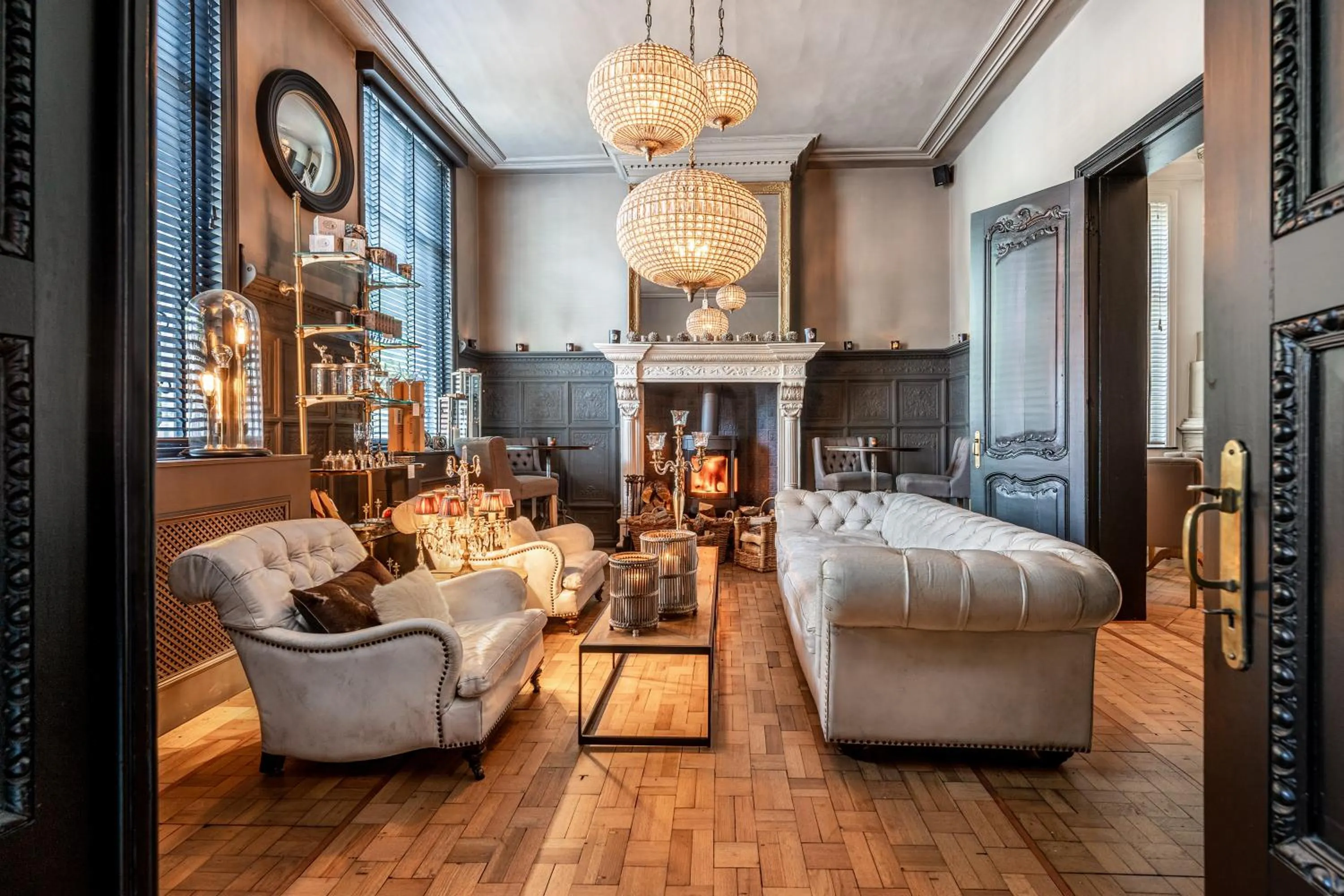 Restaurant/places to eat, Bed in Castelsuites