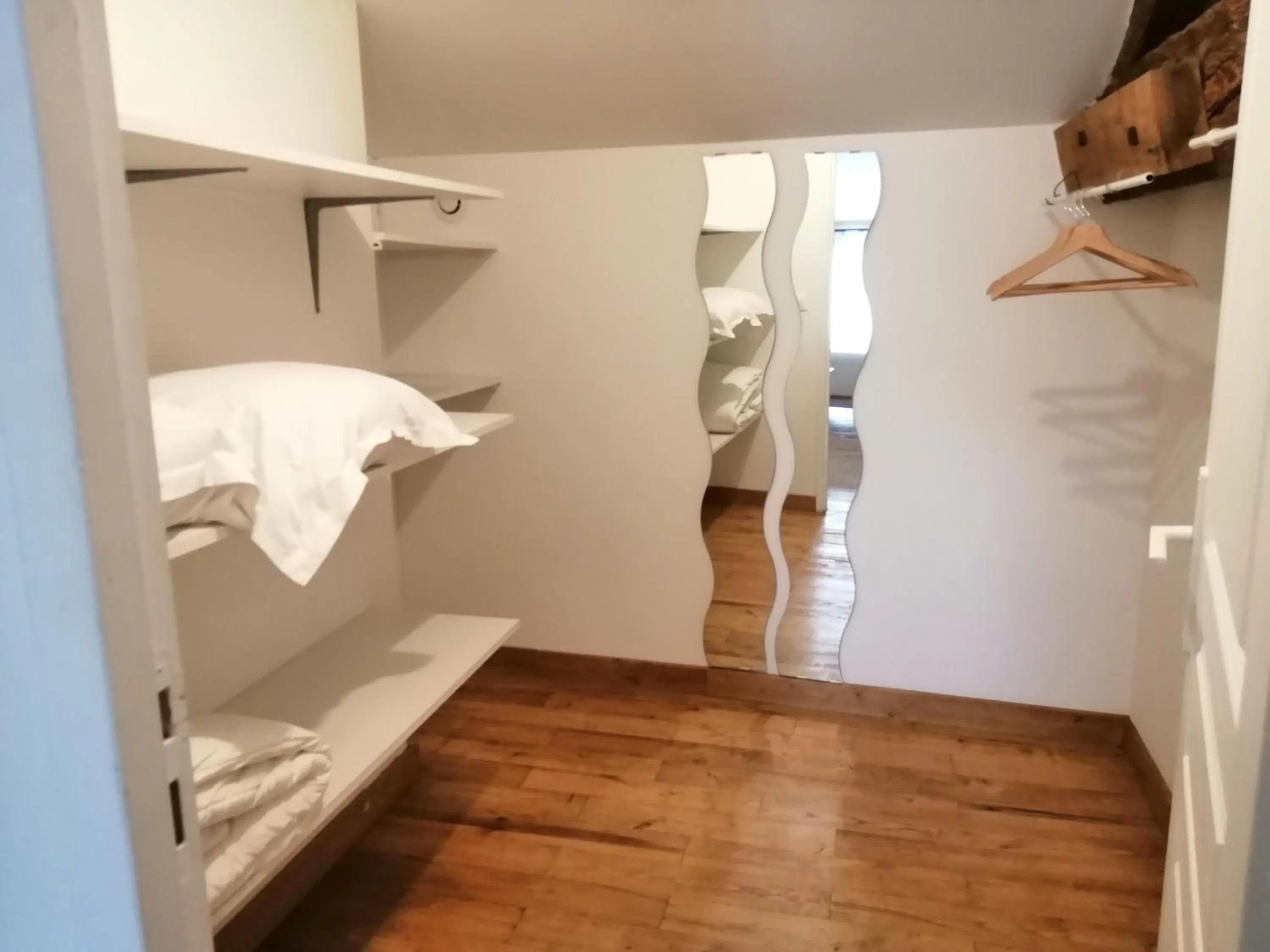 storage, Bed in Domaine du chauvet
