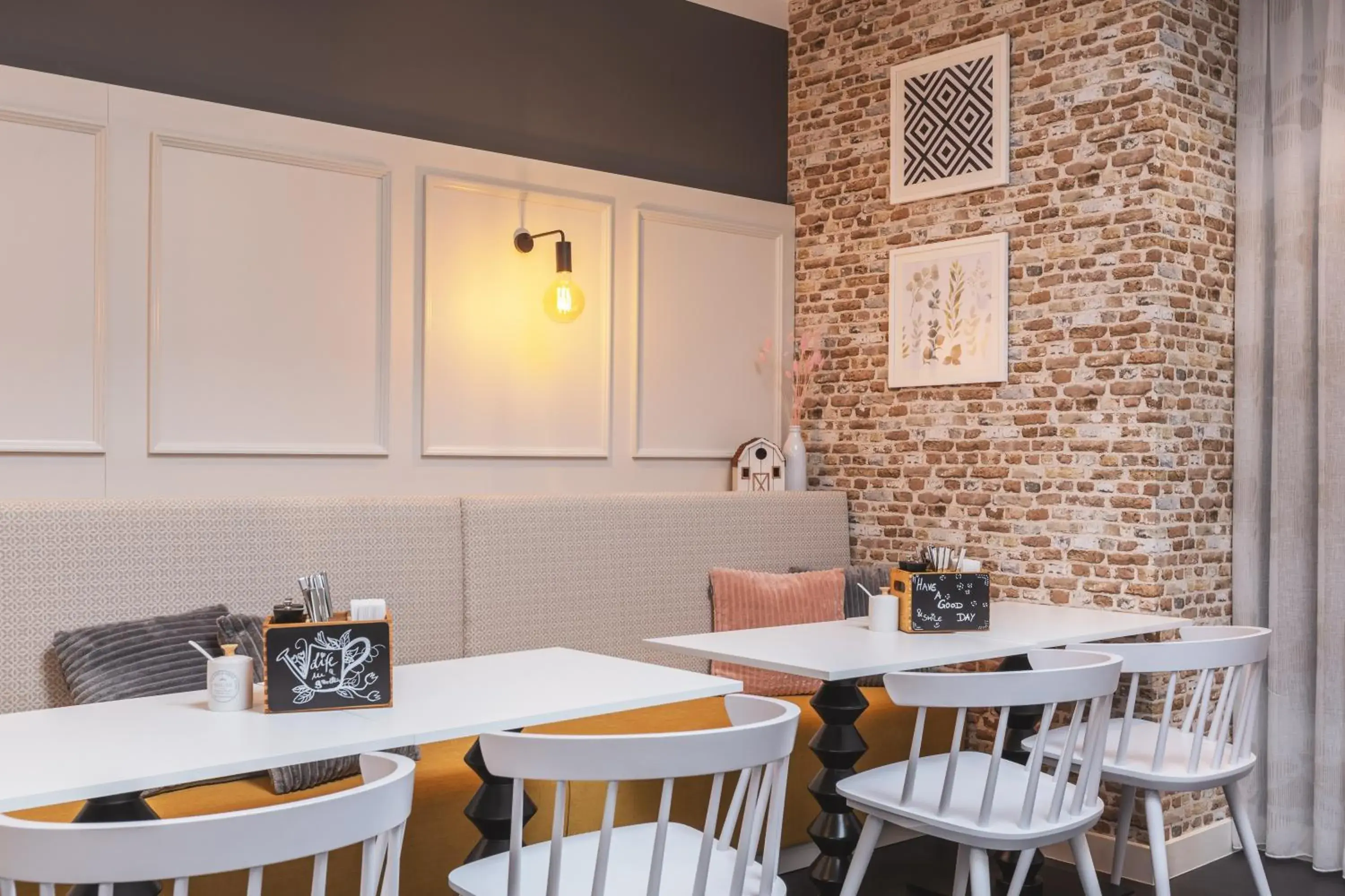 Restaurant/places to eat in Garner Hotel Essen - Messe by IHG Restaurant/places to eat in Garner Hotel Essen - Messe by IHG