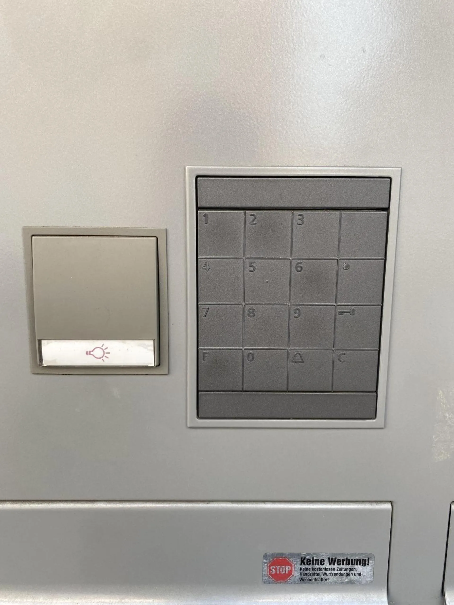 Property building in Hotel Emiliana am Bahnhof