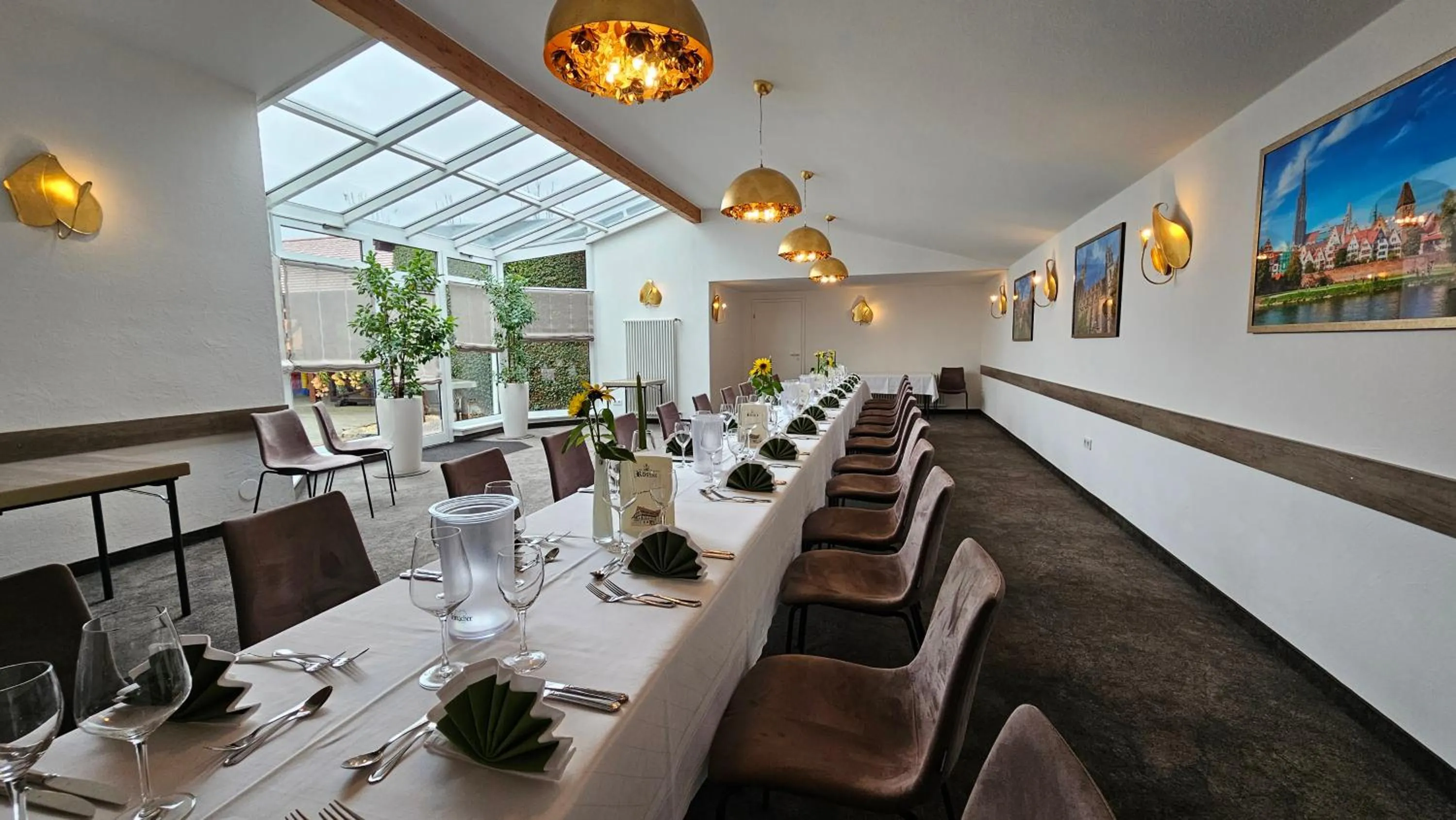 Restaurant/places to eat in Hotel Gasthof Rössle
