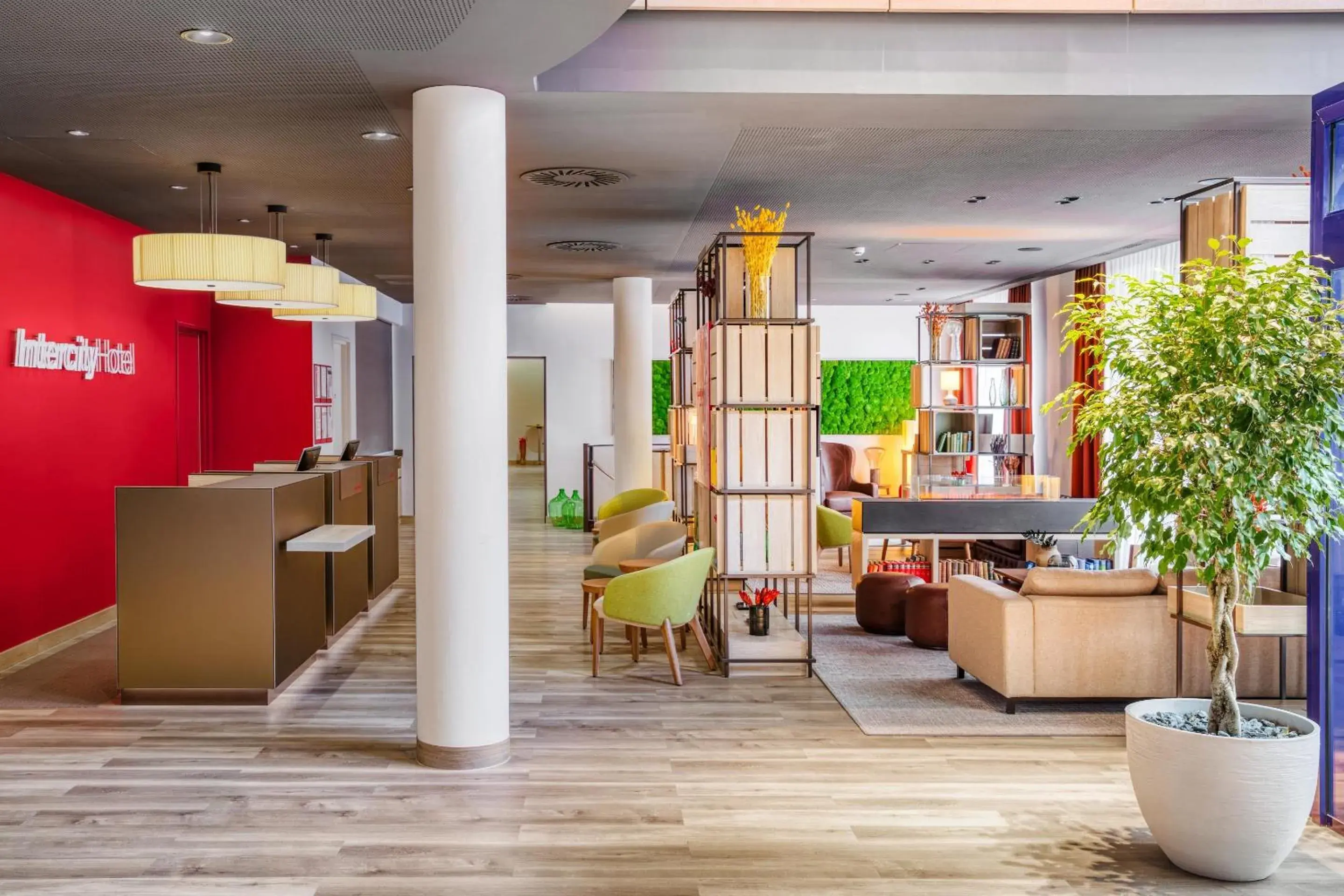 Lobby or reception in IntercityHotel Nürnberg Lobby or reception in IntercityHotel Nürnberg