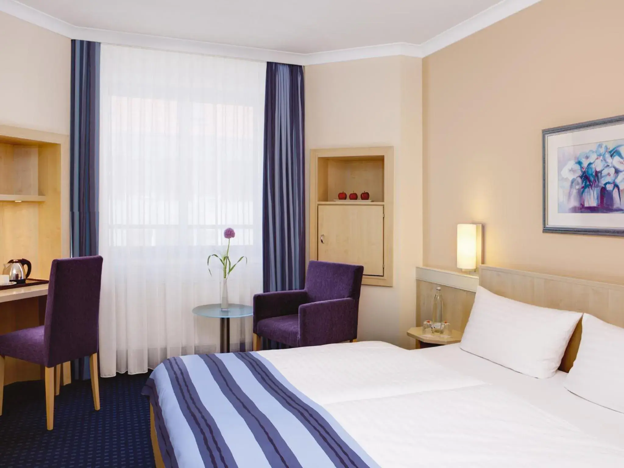 Standard Double Room in IntercityHotel Nürnberg Standard Double Room in IntercityHotel Nürnberg