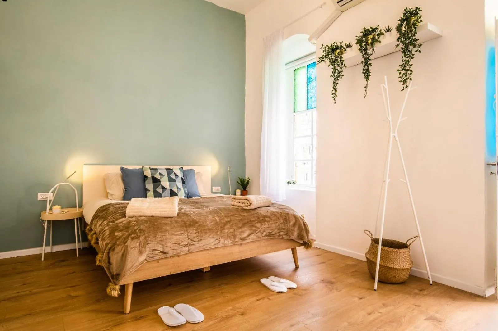 Bed in Mamilla View- Suites & Apt Hotel