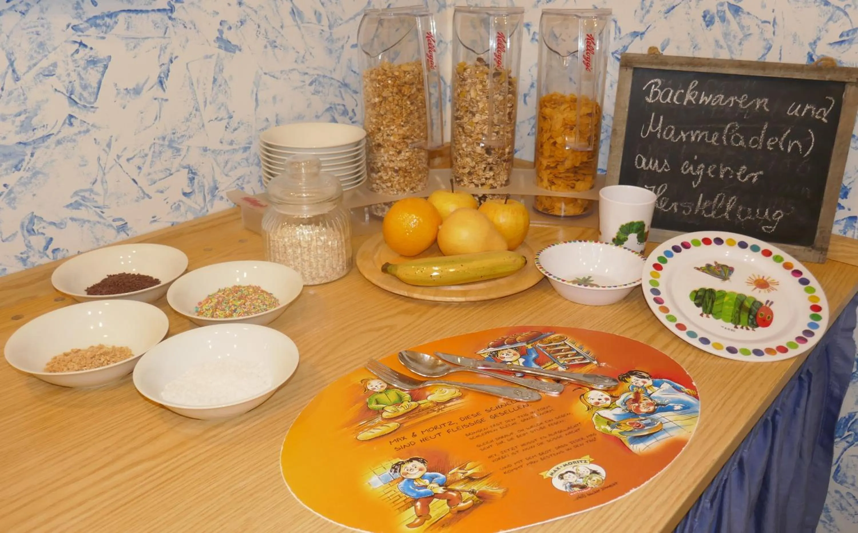 Food and drinks in Hotel Villa Tummelchen