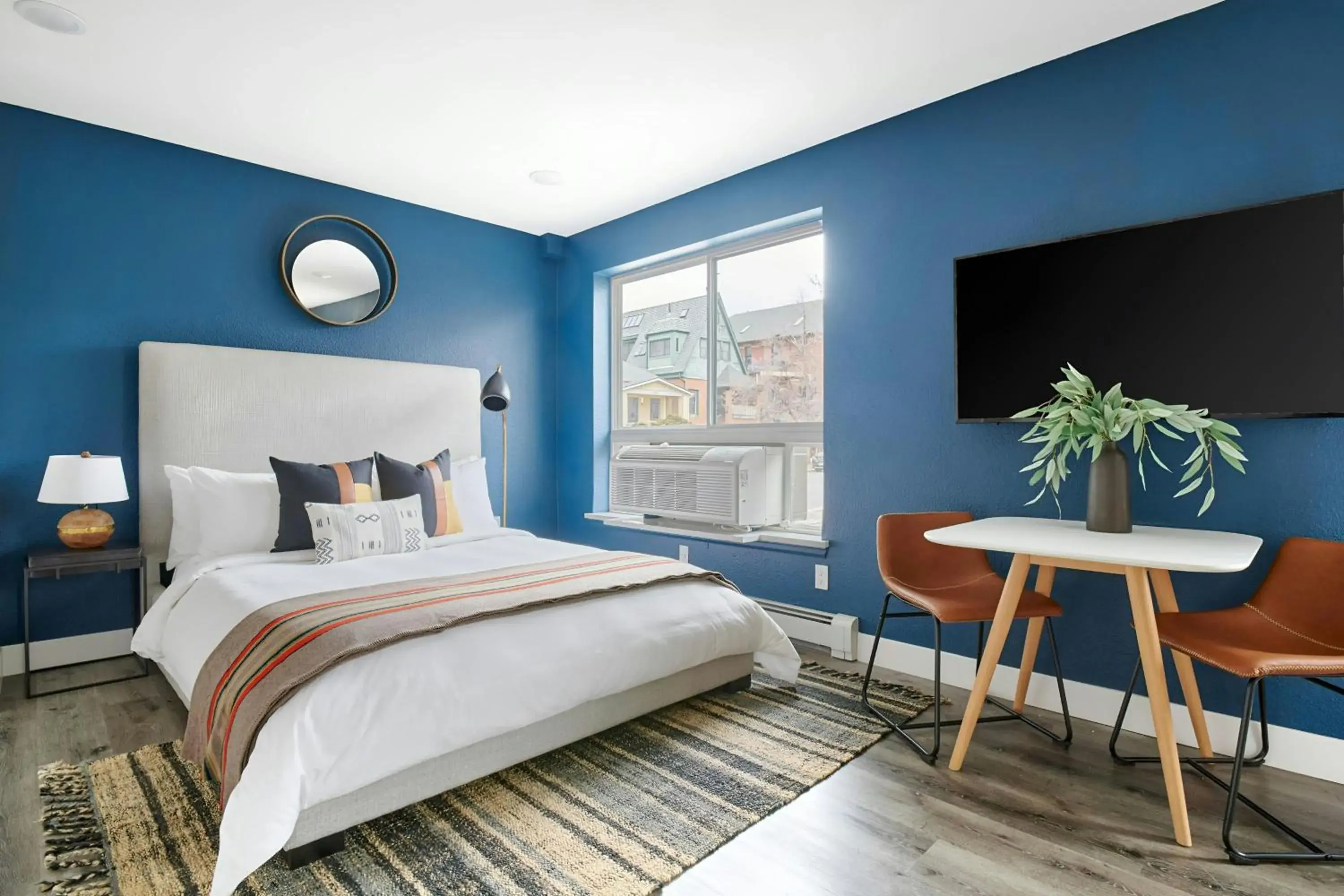 Queen Studio Apartment in Sonder by Marriott Bonvoy Osage Apartments LoHi Queen Studio Apartment in Sonder by Marriott Bonvoy Osage Apartments LoHi