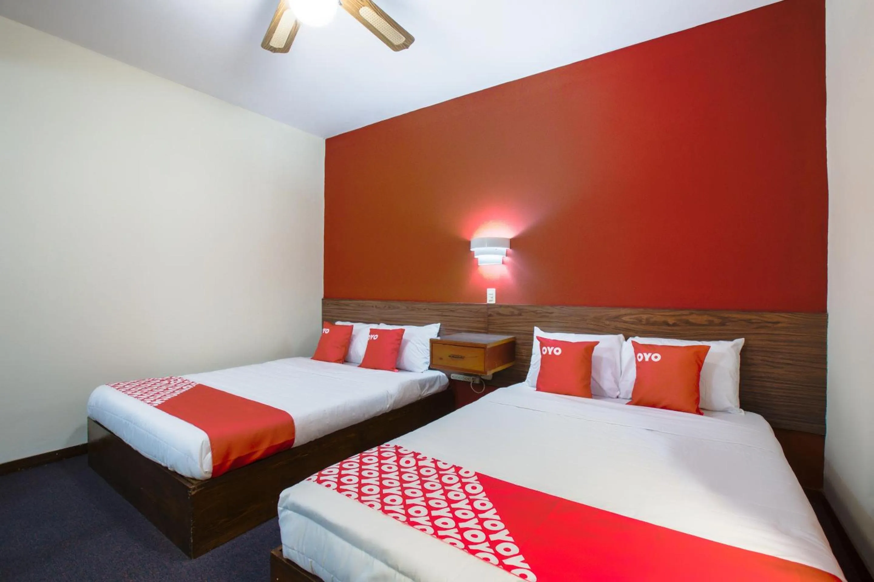 Bedroom in OYO Hotel Maria Teresa Inn Oaxaca